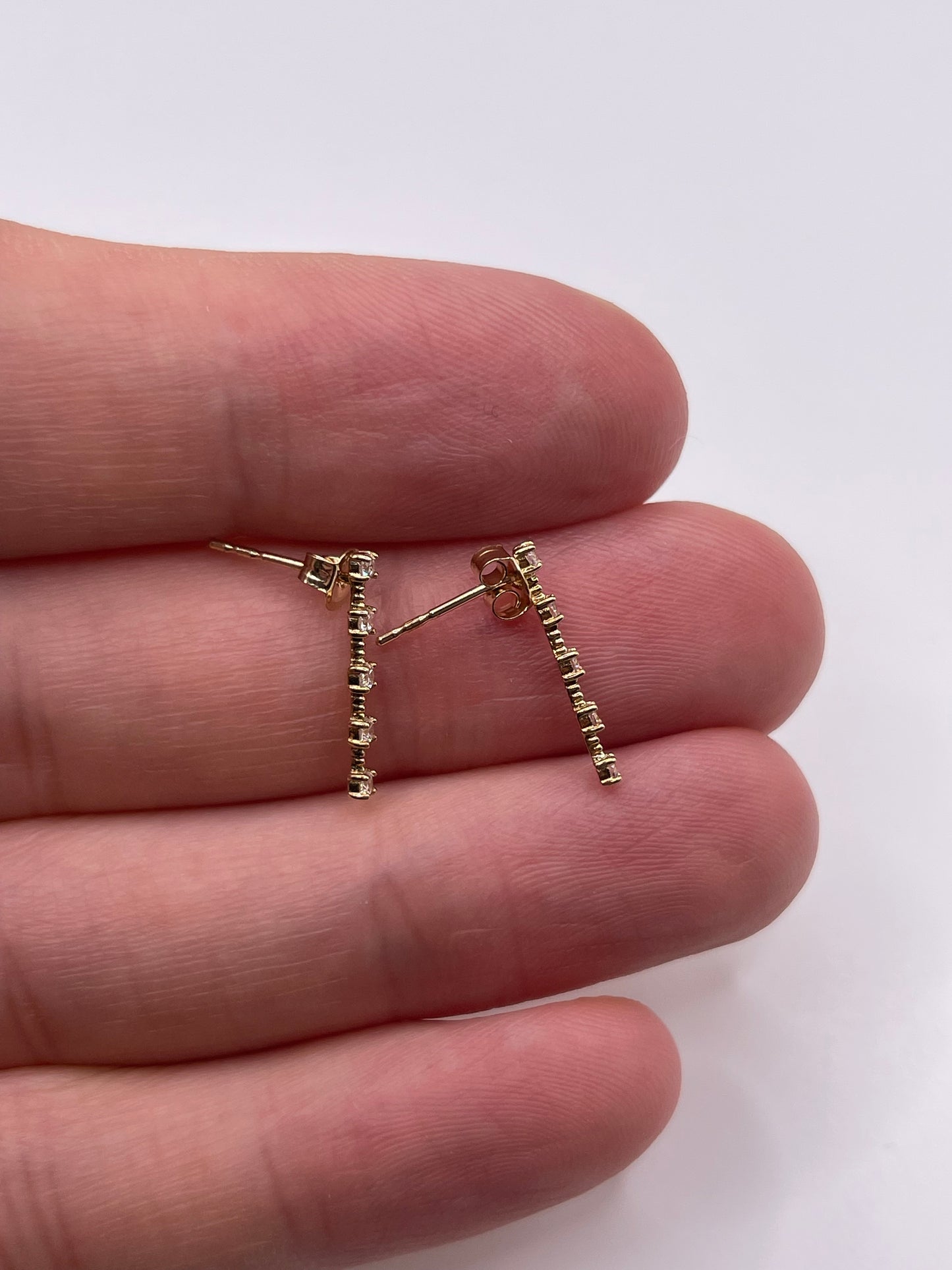 9ct gold cz earrings