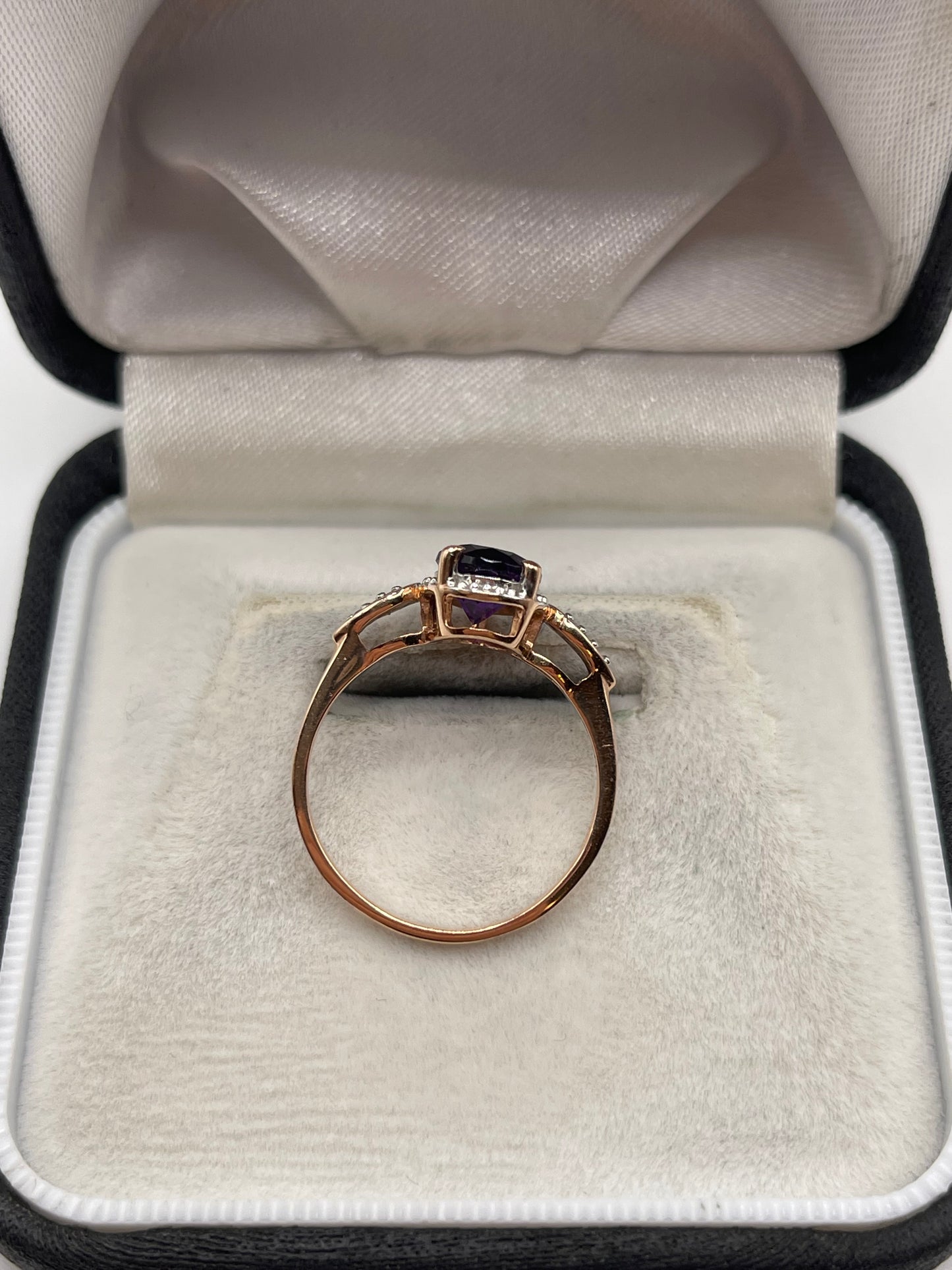 9ct rose gold amethyst and zircon ring