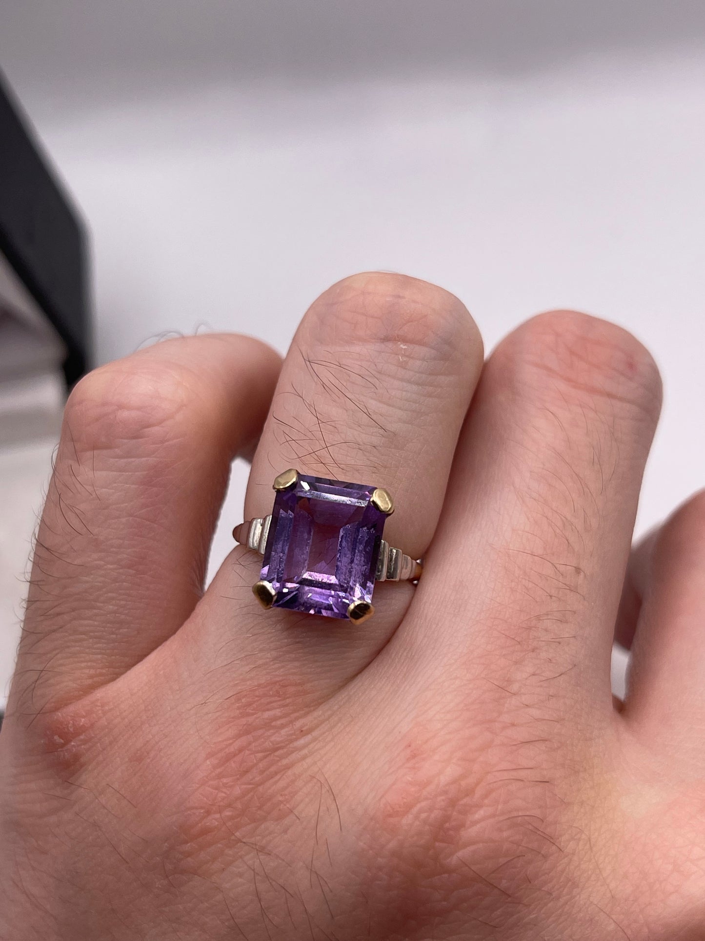 9ct gold amethyst ring