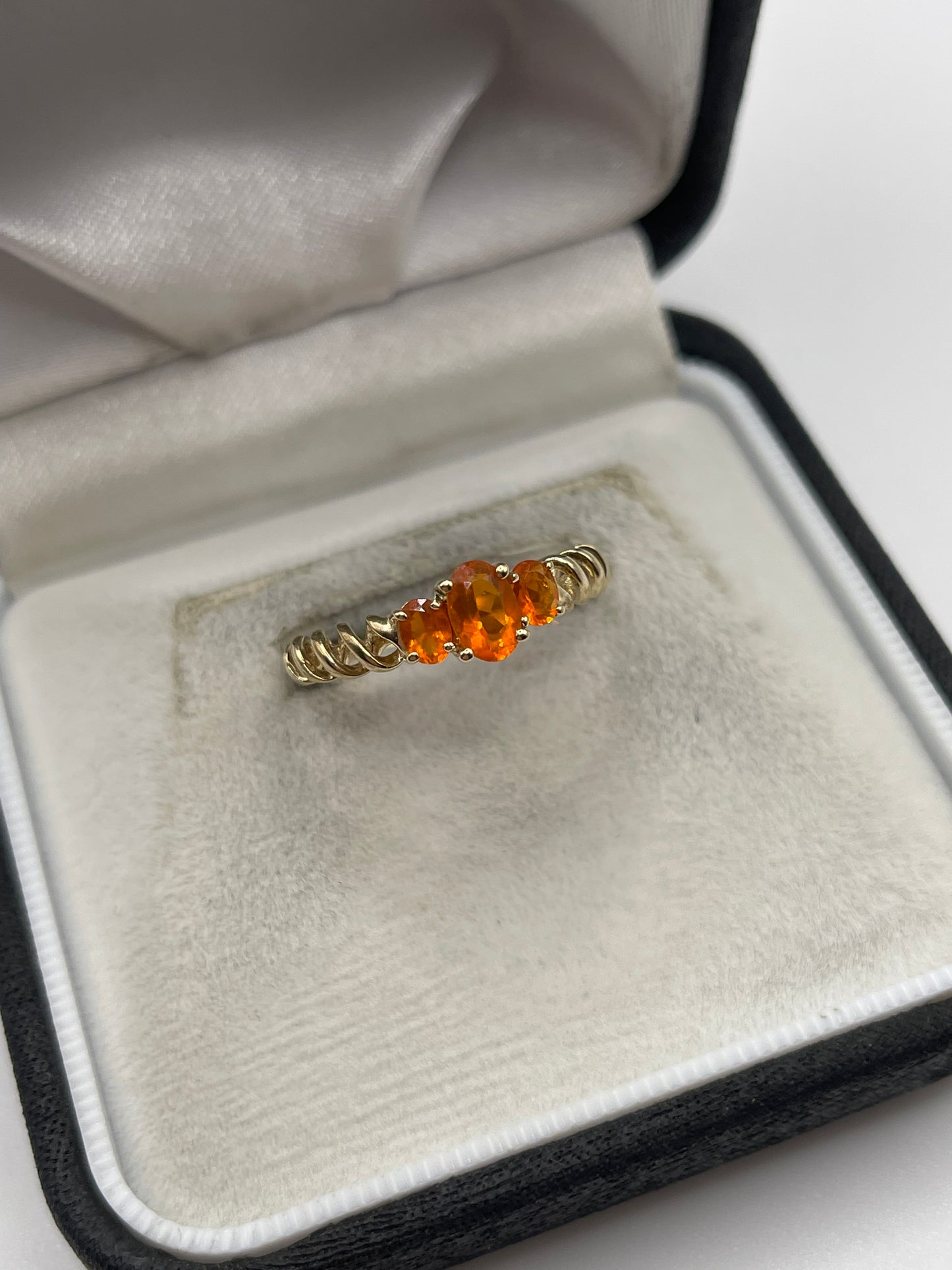 9ct gold fire opal ring