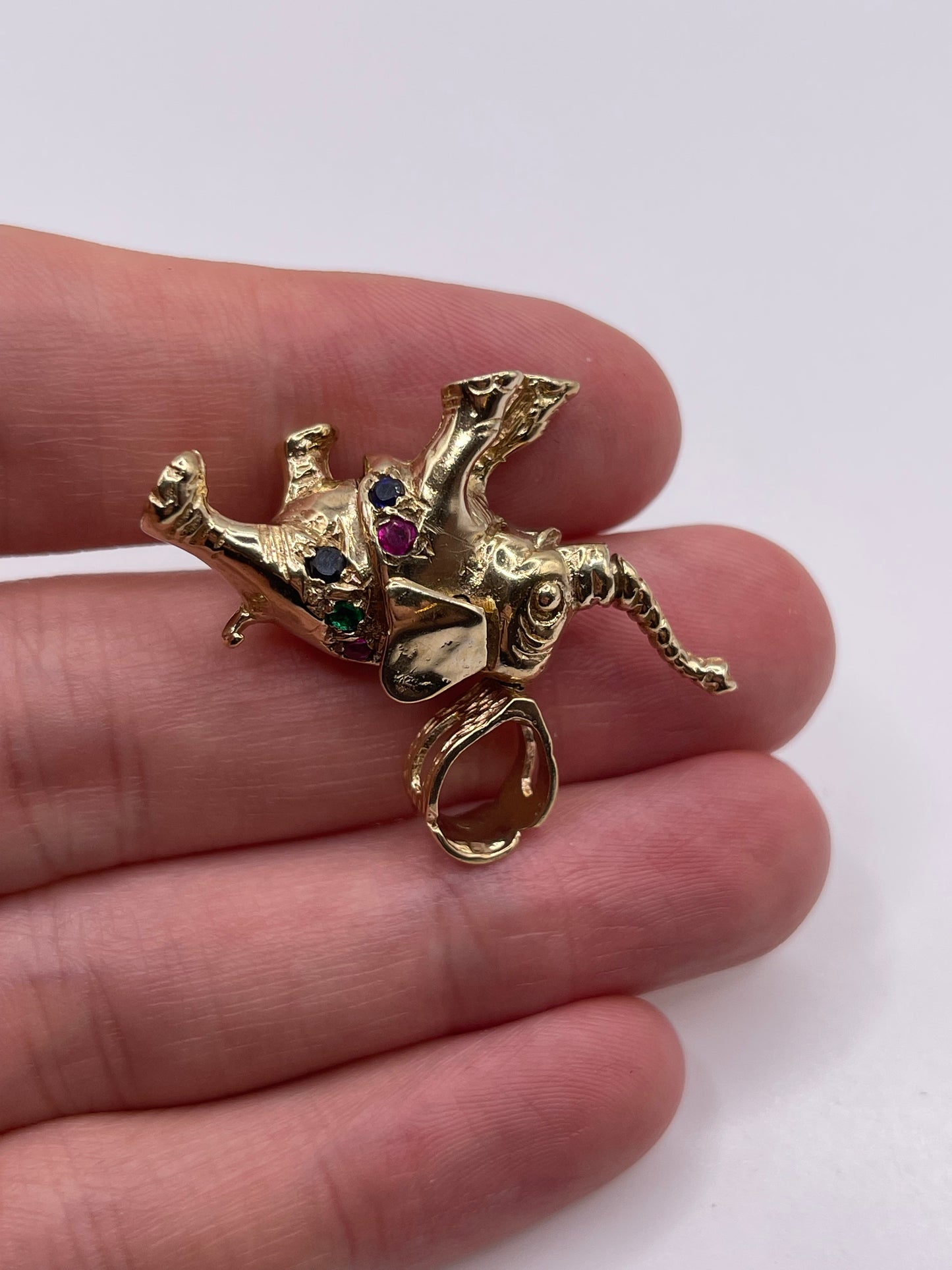 9ct gold gemstone elephant pendant