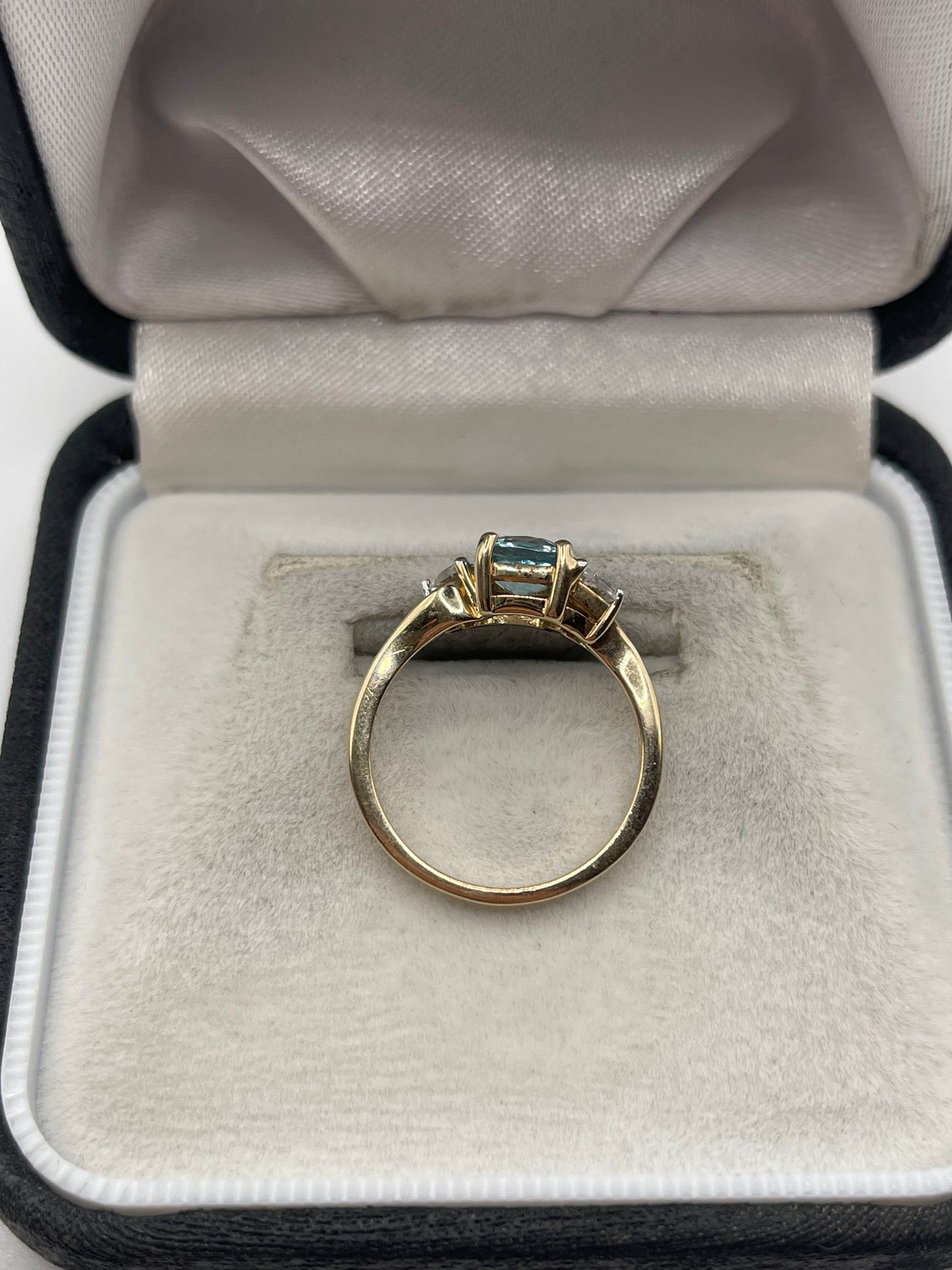 9ct gold blue and white zircon ring