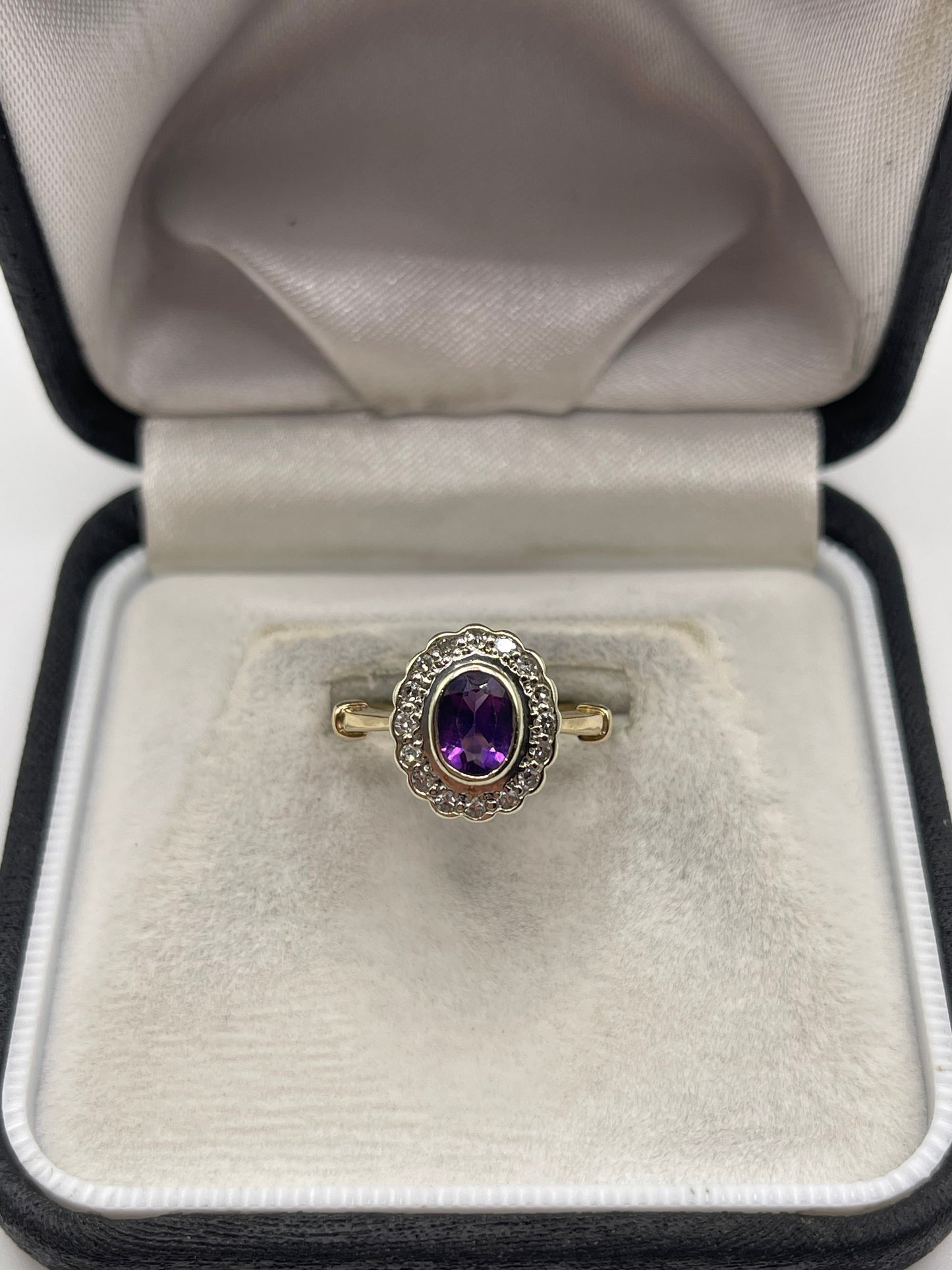 9ct gold amethyst and diamond ring