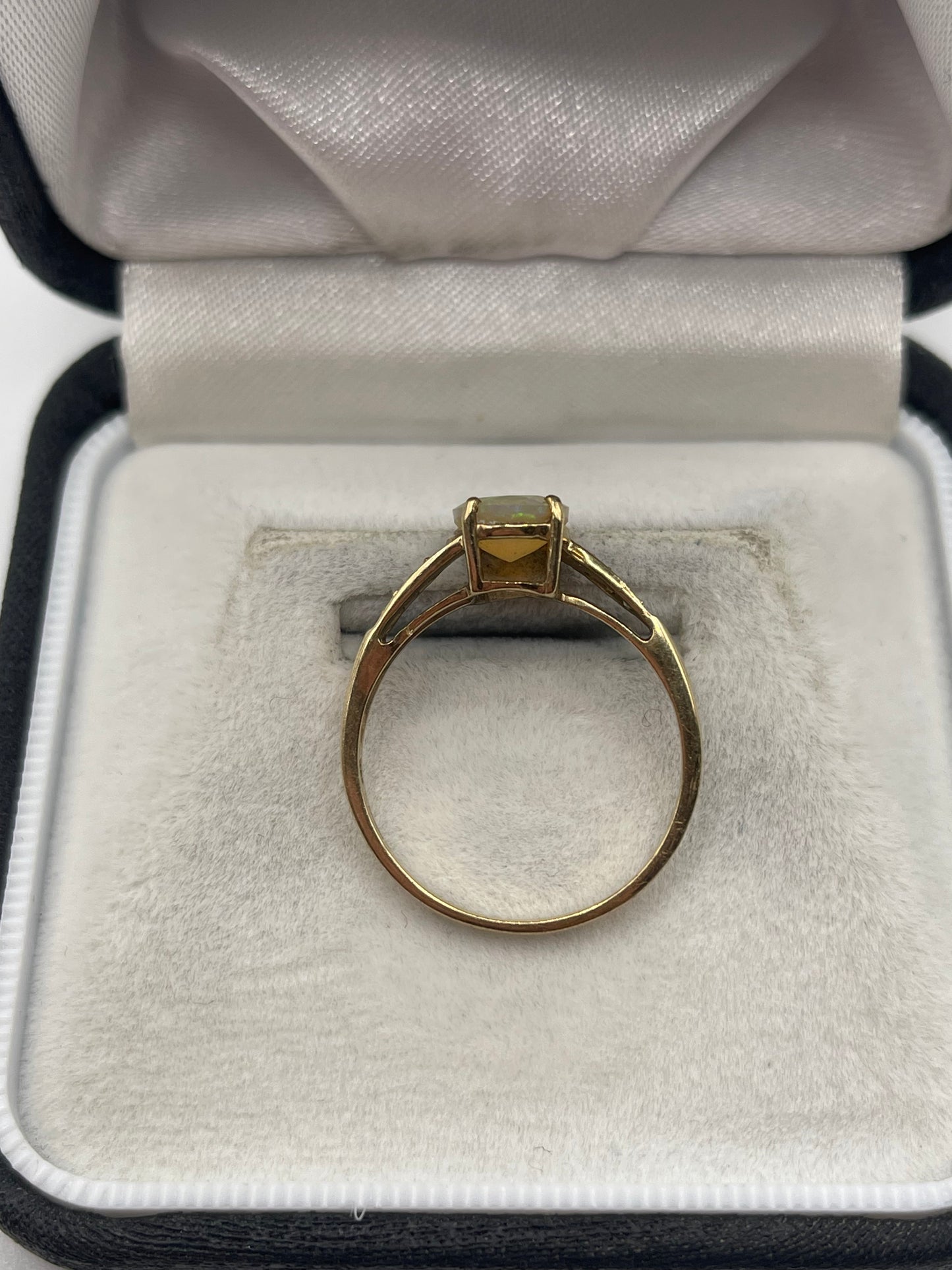 9ct gold opal and alexandrite ring