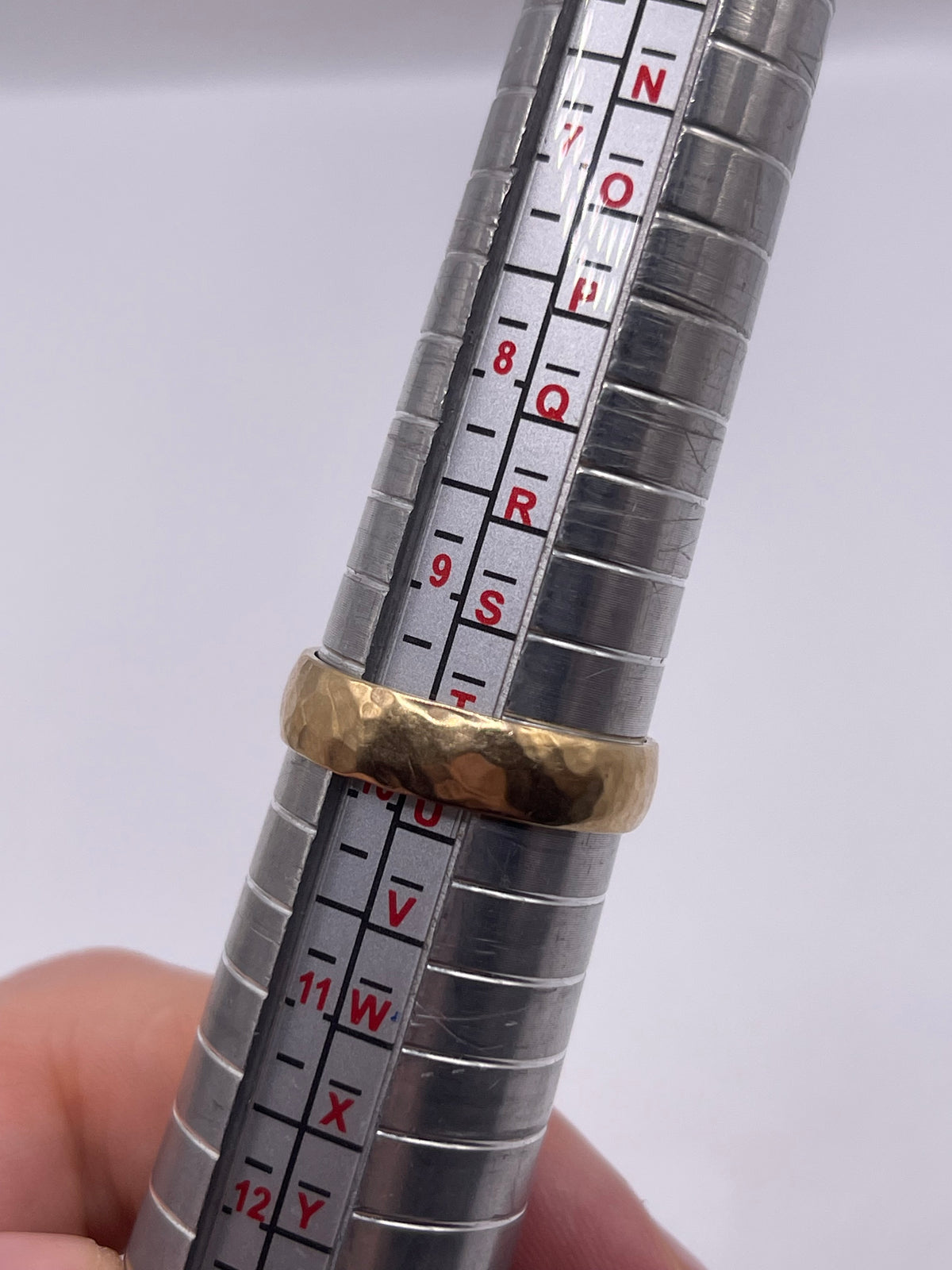 9ct gold band