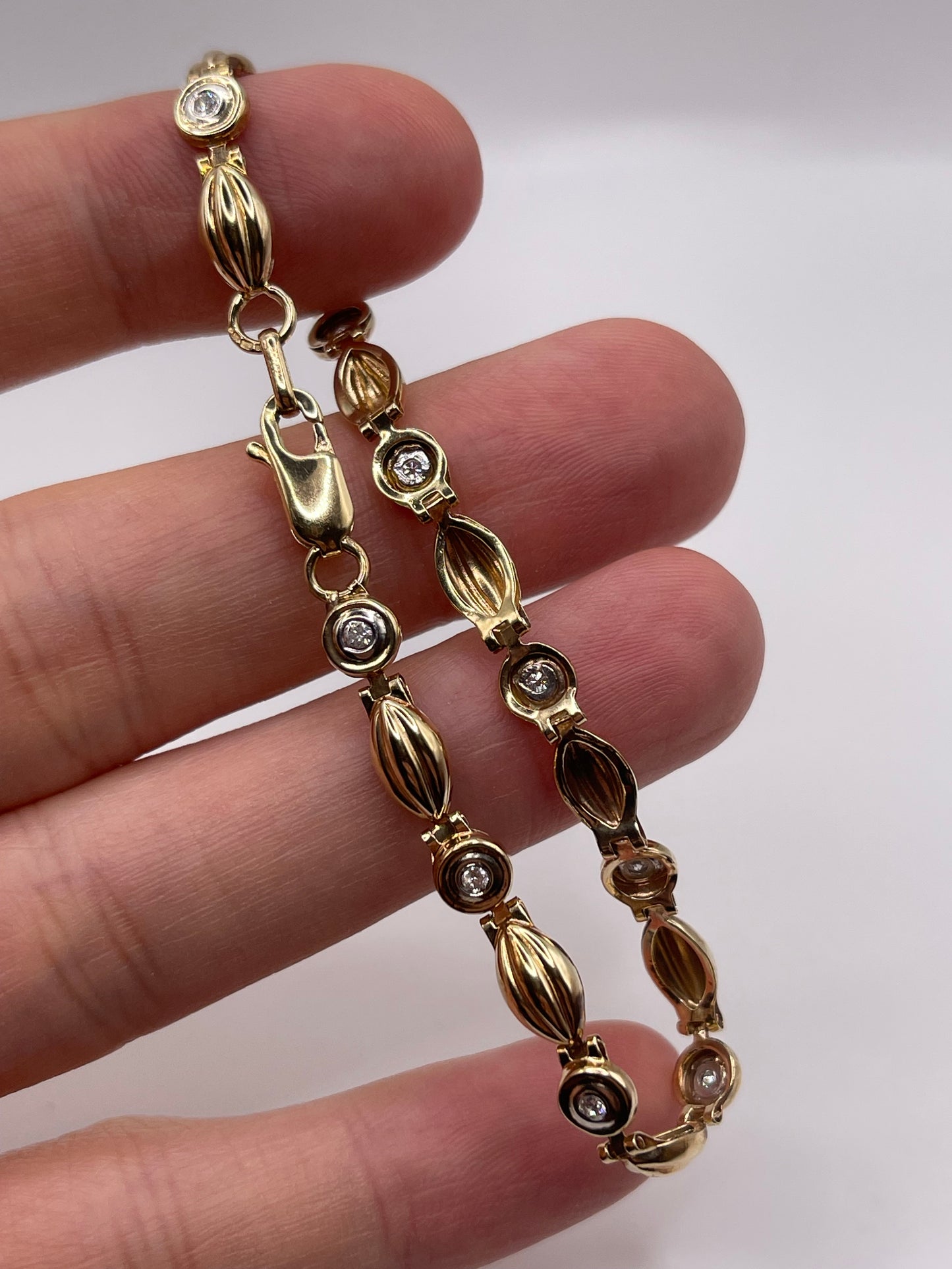 9ct gold diamond bracelet