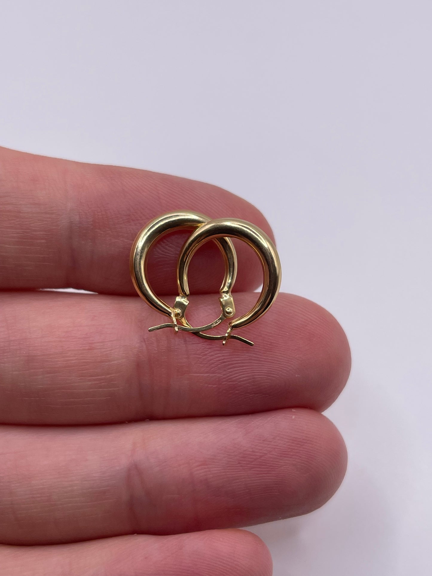 9ct gold creole earrings