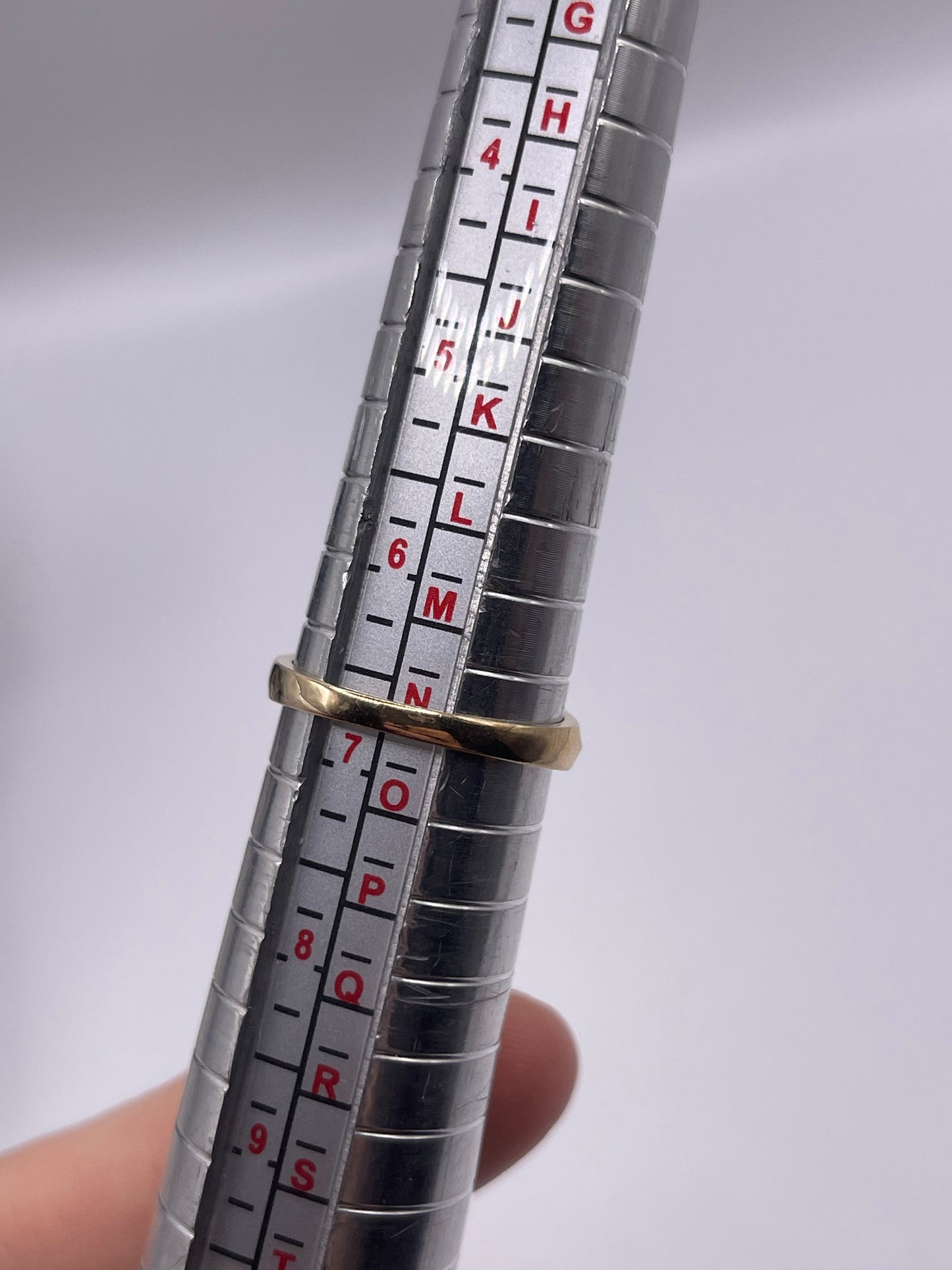 9ct gold tourmaline and diamond ring