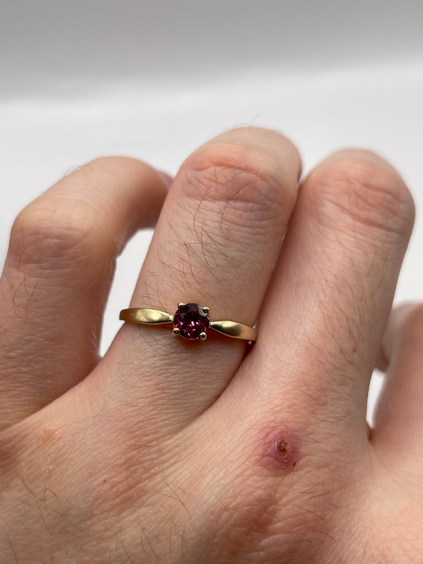 9ct gold tourmaline ring