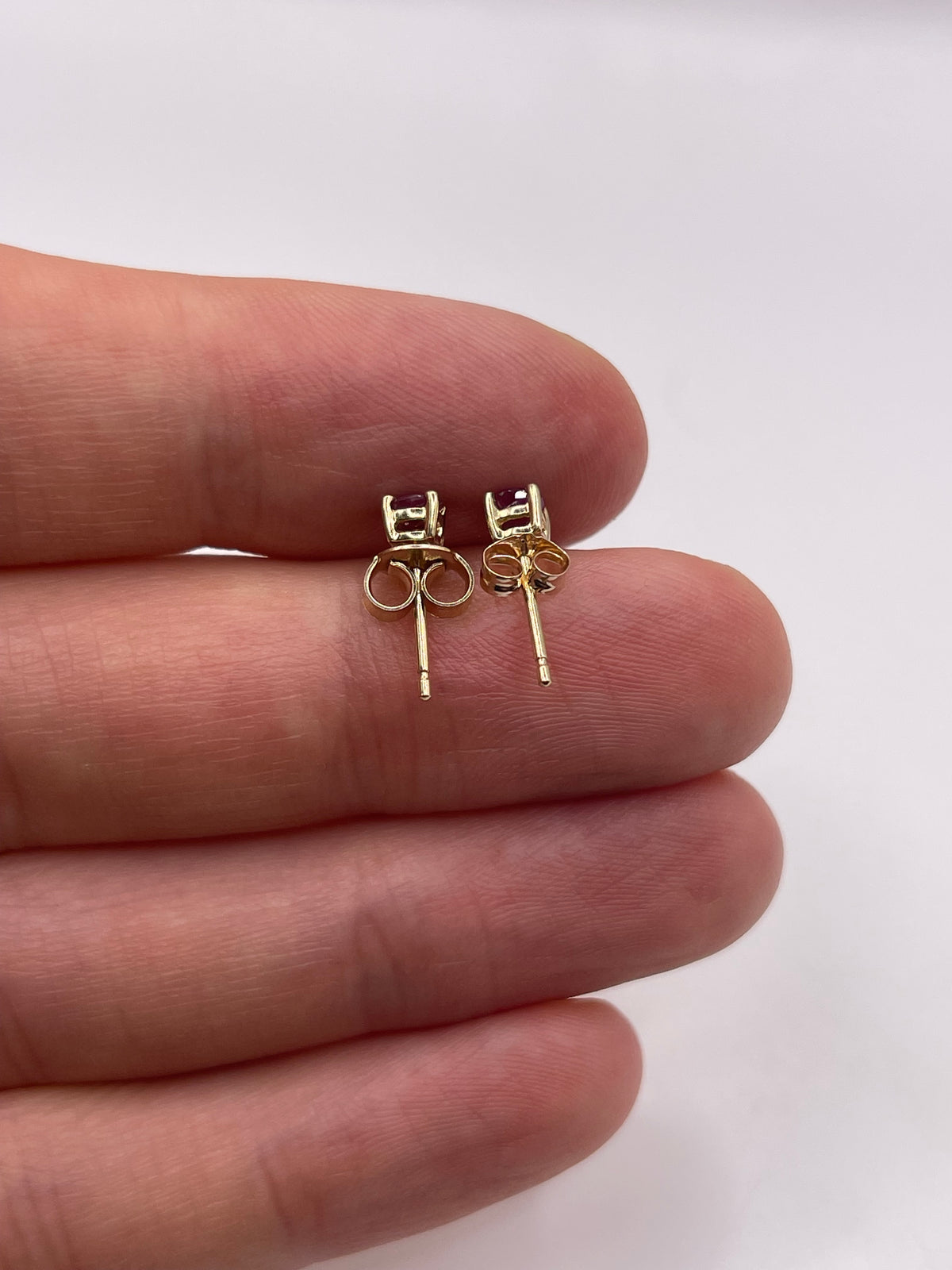 9ct gold ruby earrings