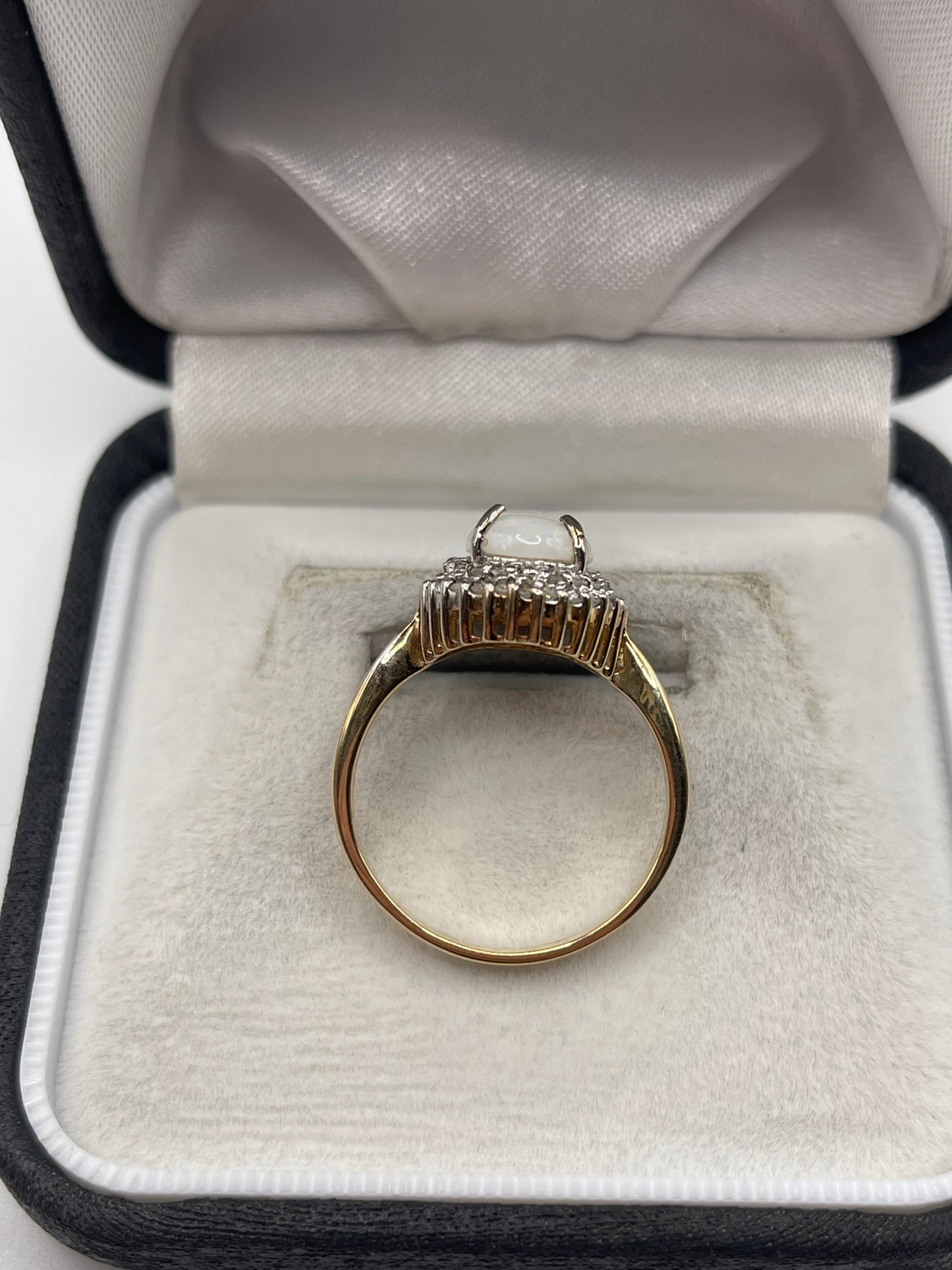 9ct gold opal and diamond ring