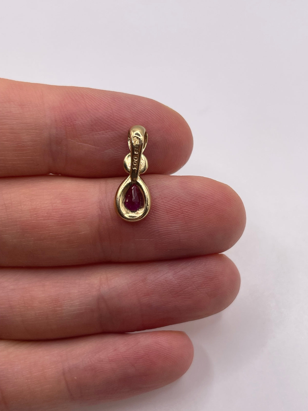 9ct gold ruby and diamond pendant