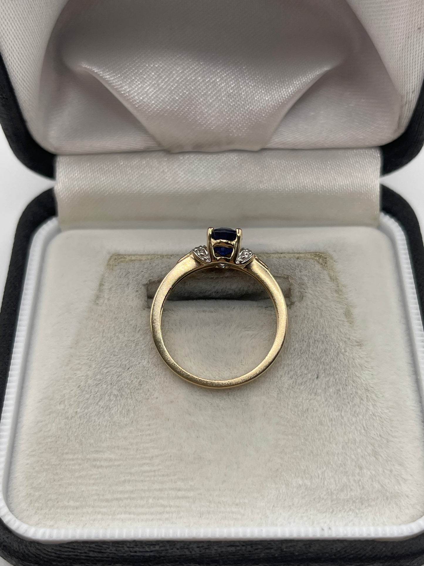 9ct gold kyanite and zircon ring