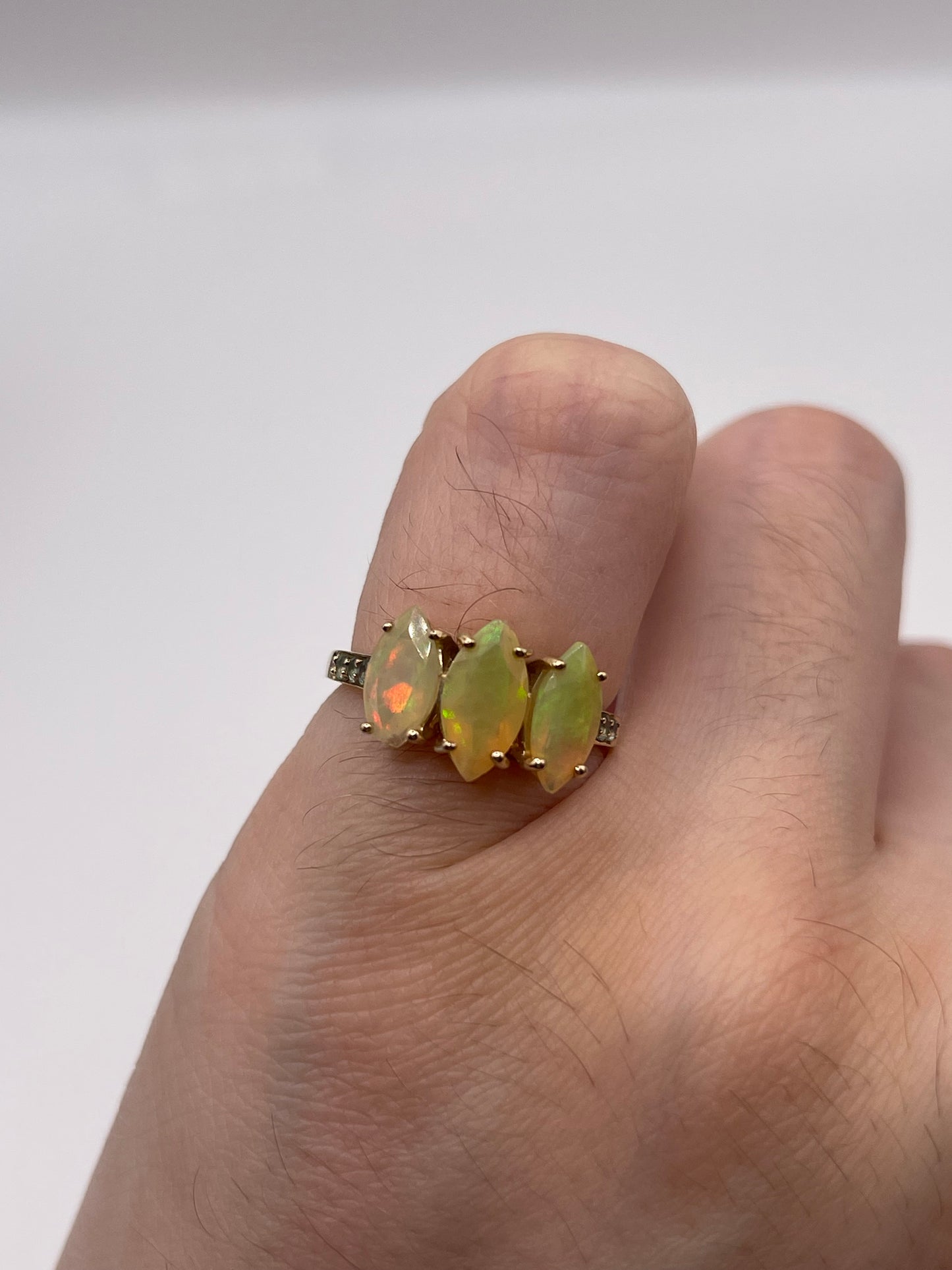 9ct gold opal and alexandrite ring