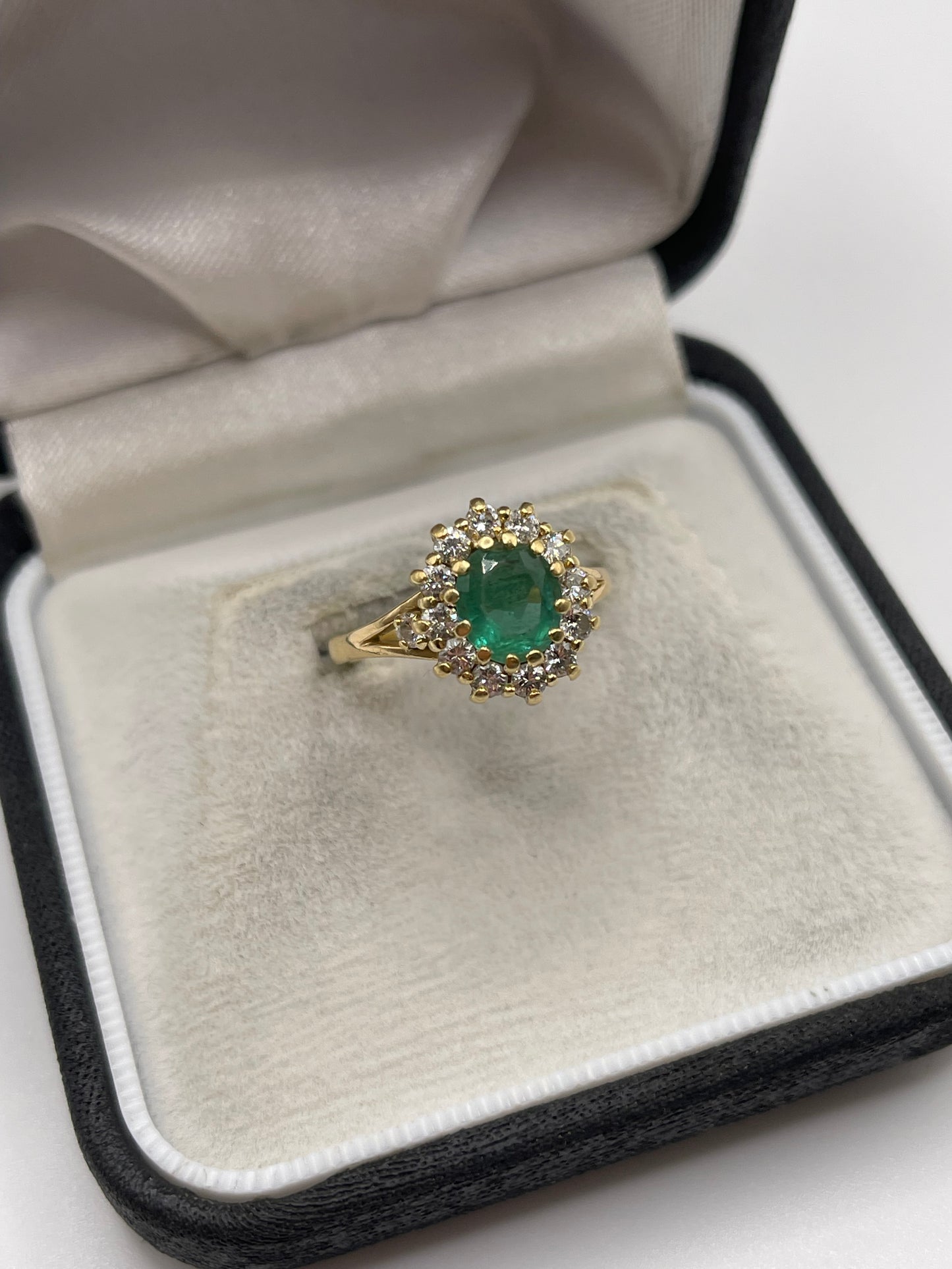 18ct gold emerald and diamond ring