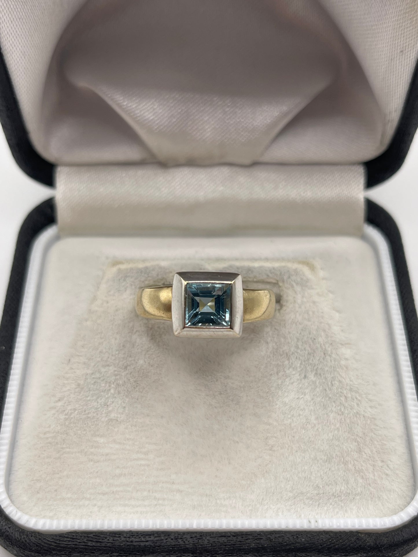 9ct two tone gold topaz ring