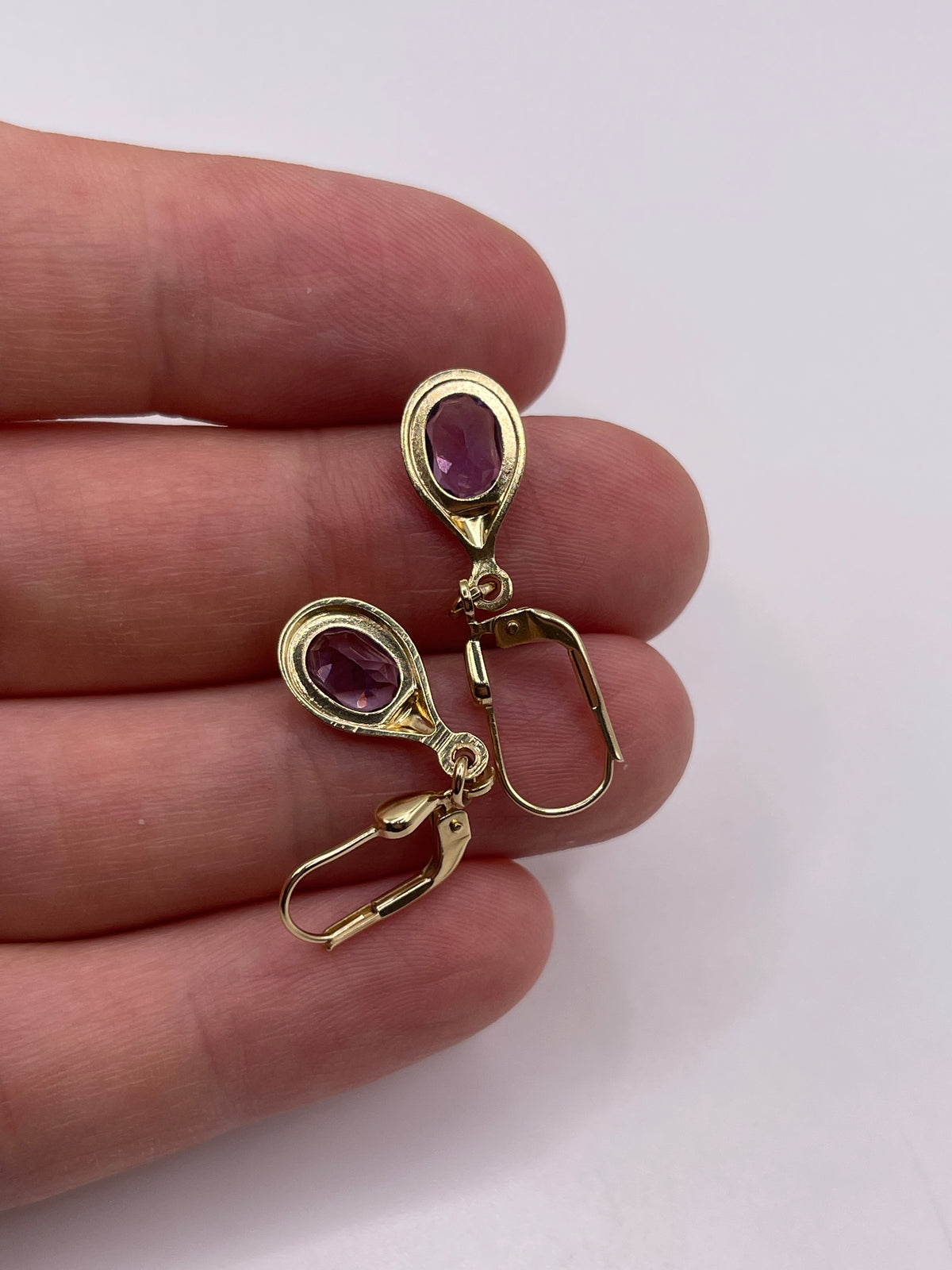 9ct gold amethyst earrings