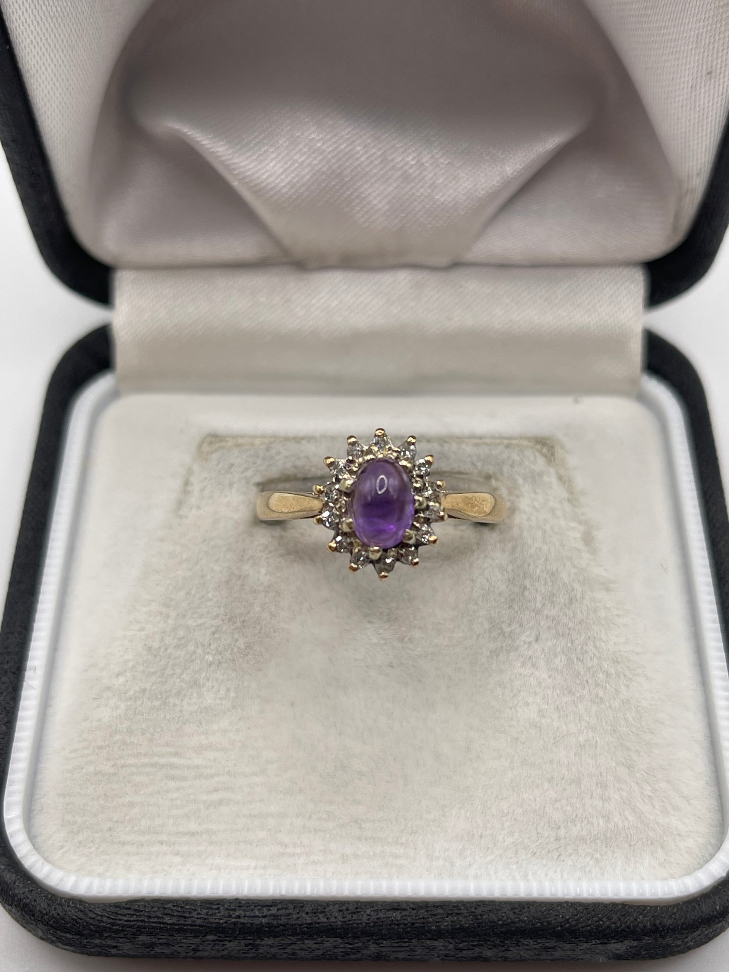 9ct gold cabochon amethyst and diamond ring