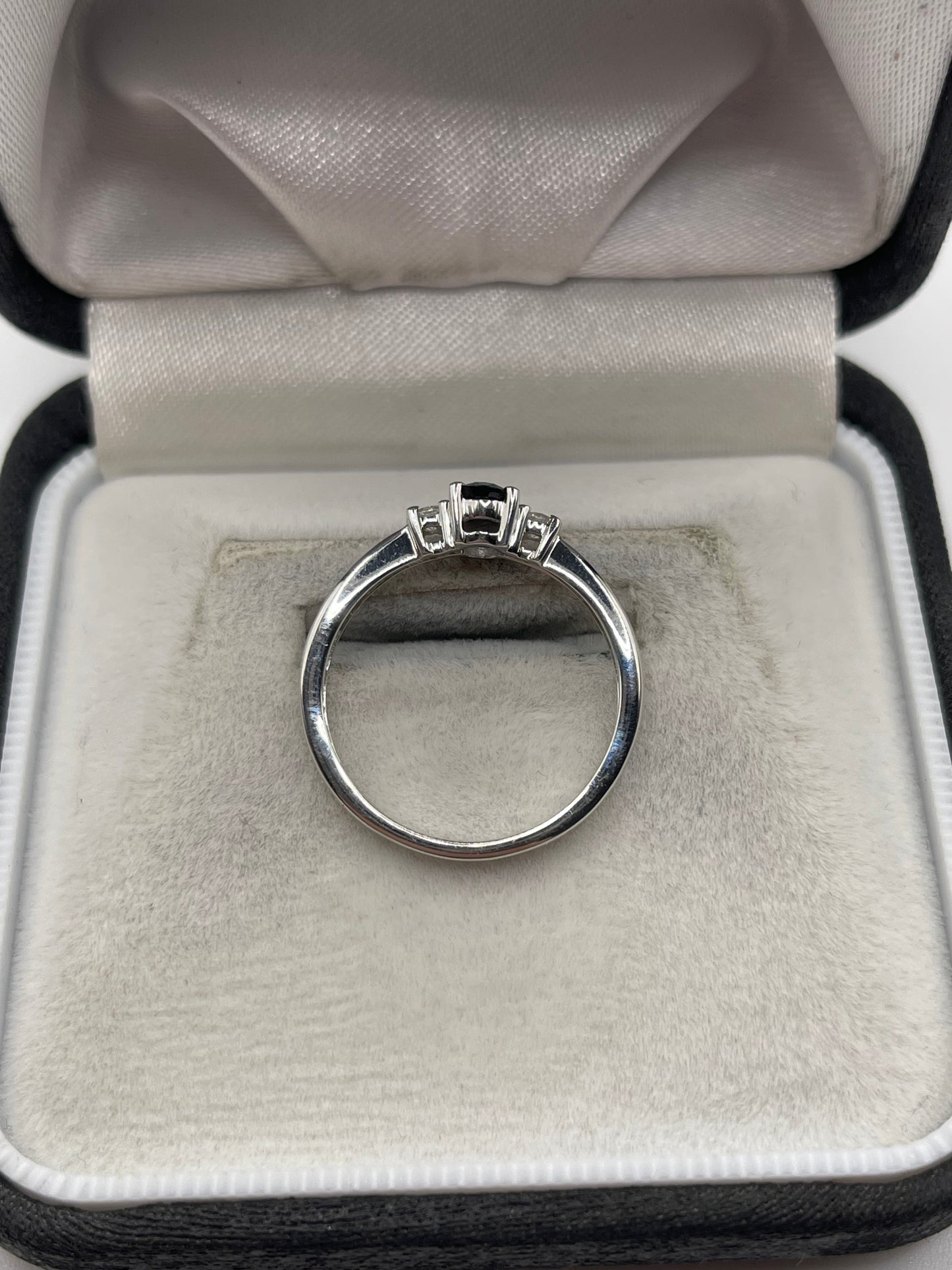 9ct white gold sapphire and diamond ring