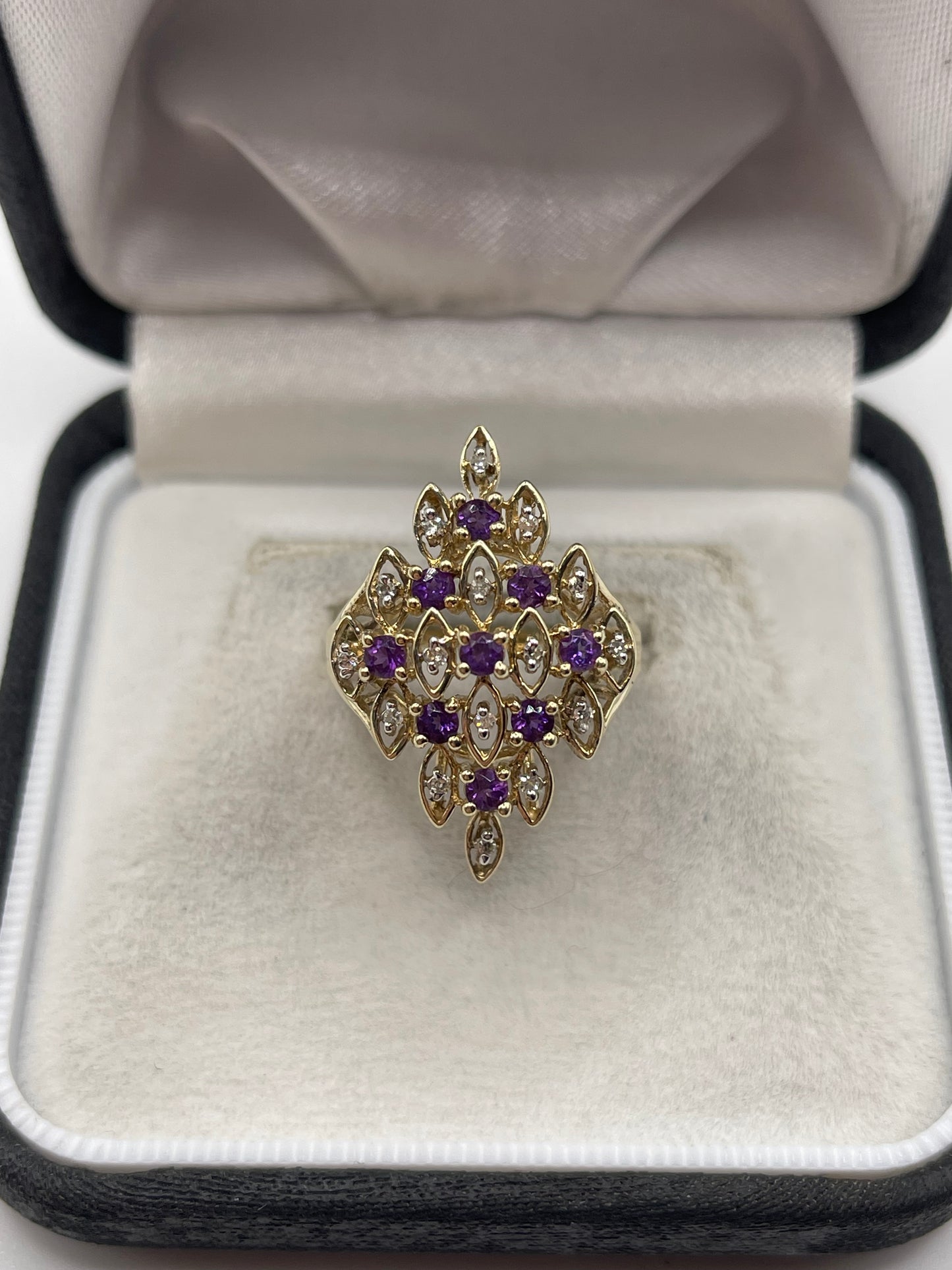 9ct gold amethyst and diamond ring