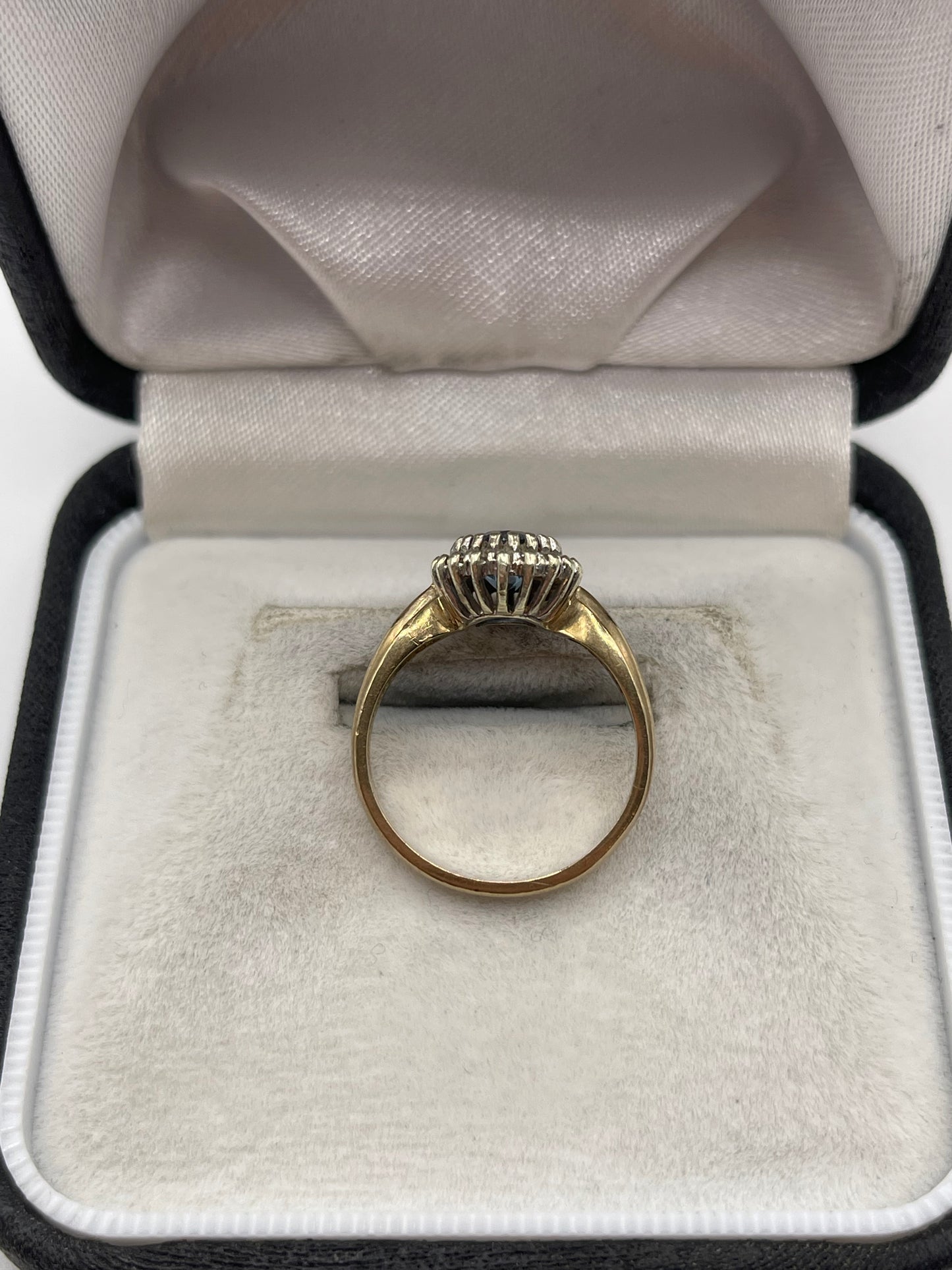 9ct gold blue topaz and diamond ring