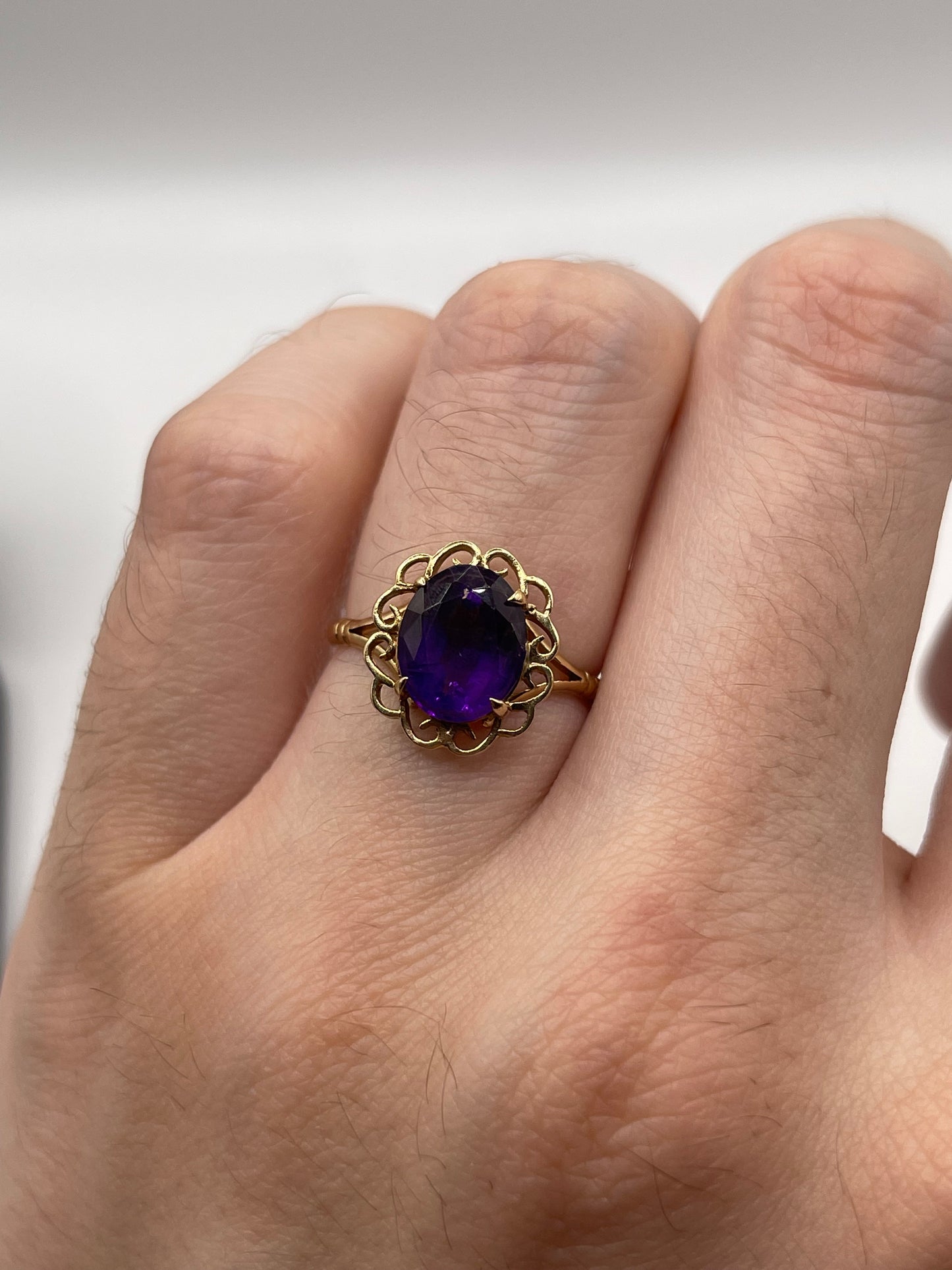 9ct gold amethyst ring