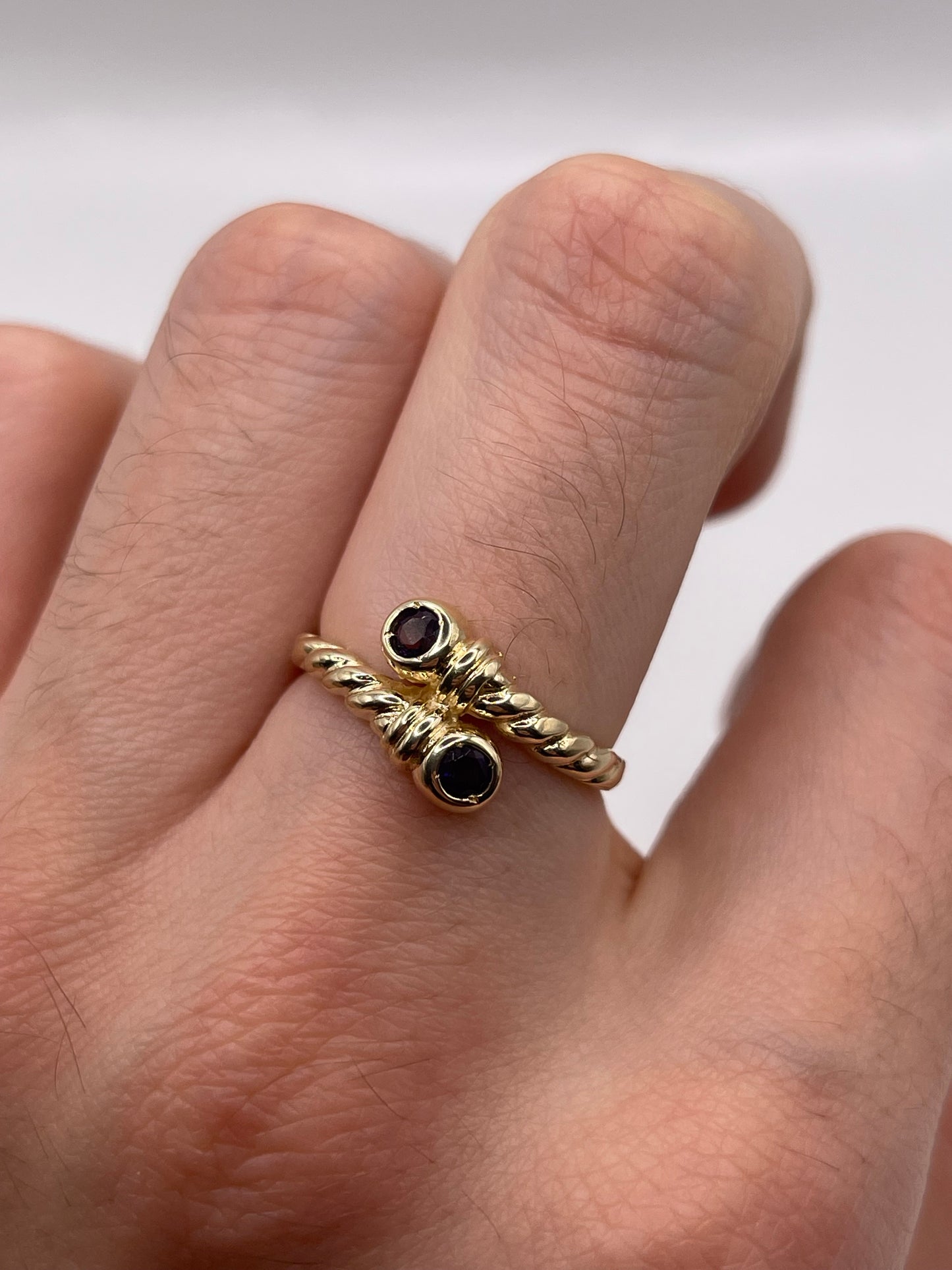 9ct gold amethyst torque ring