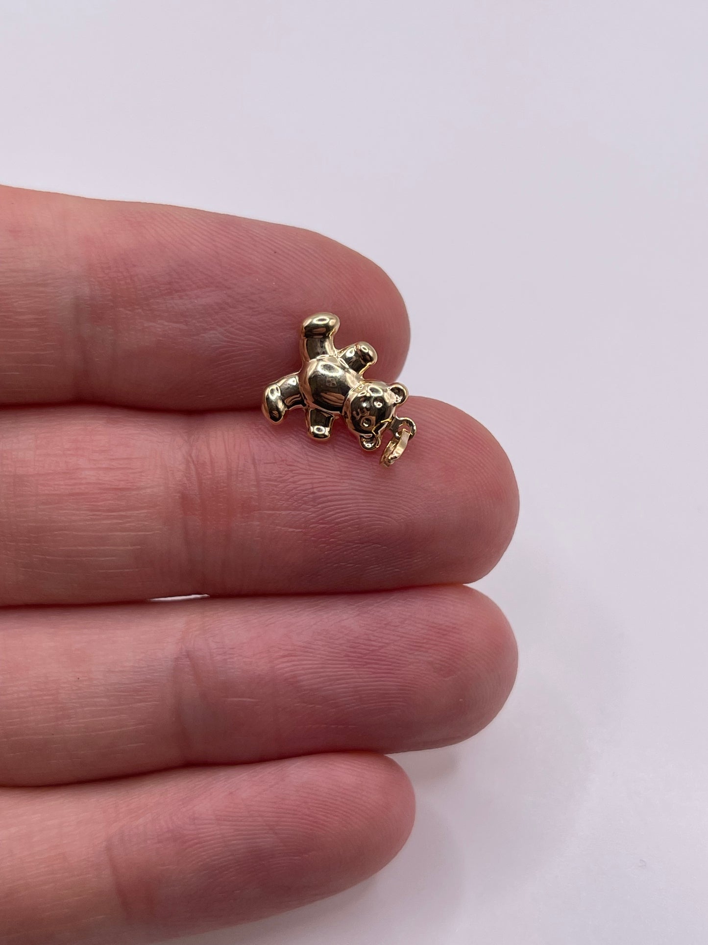 9ct gold bear charm