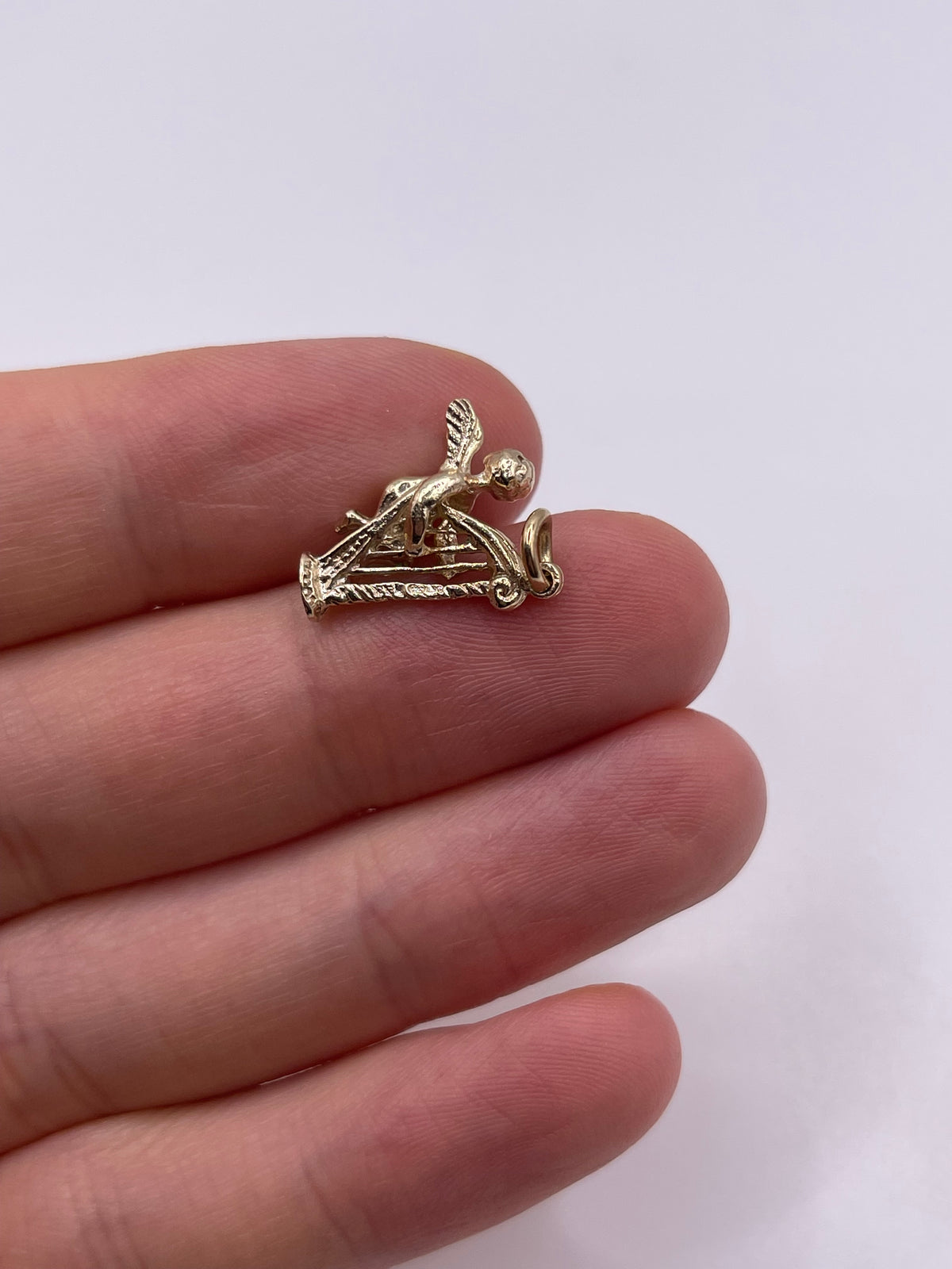 9ct gold cherub charm