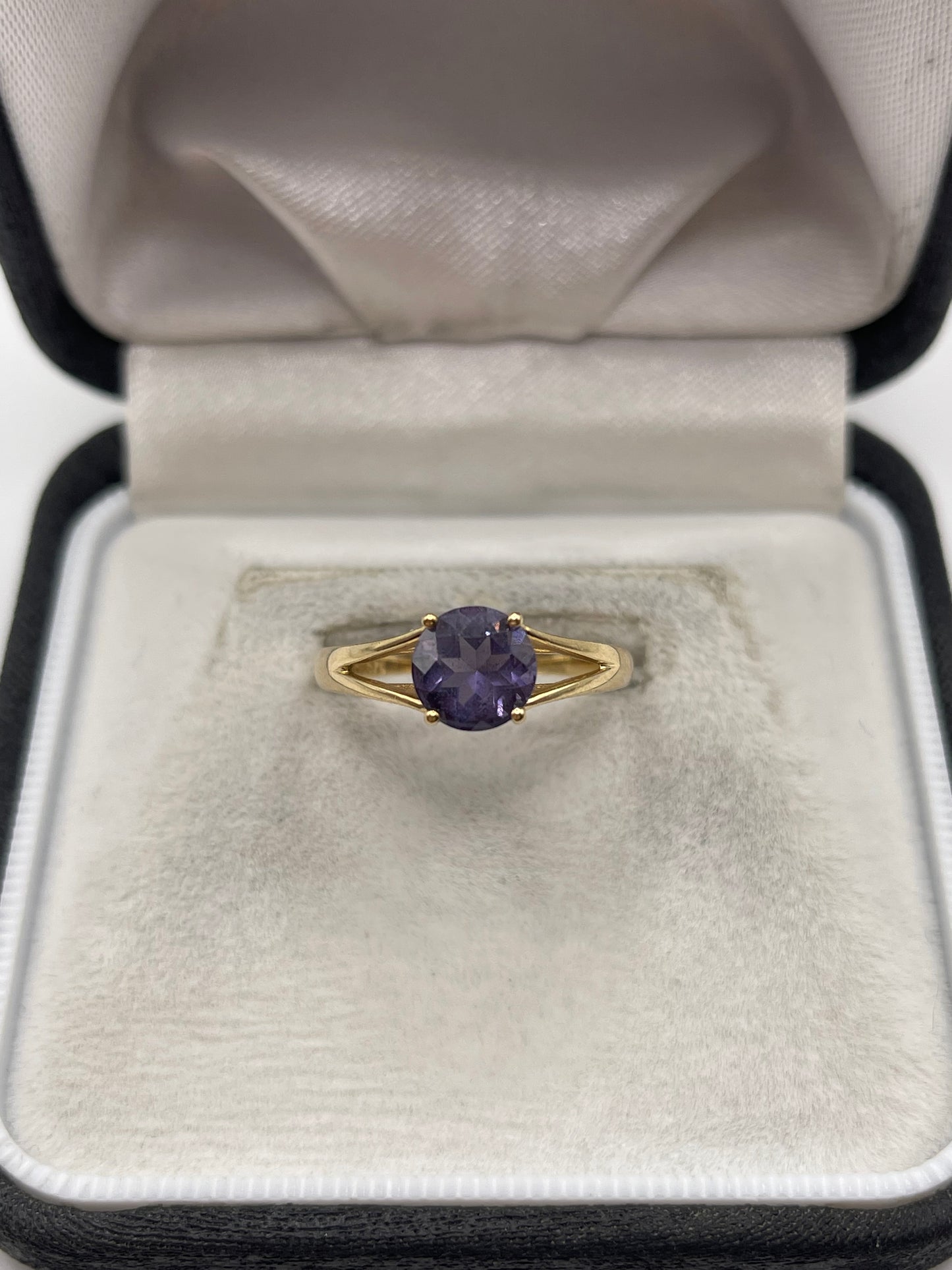 9ct gold blueberry quartz ring