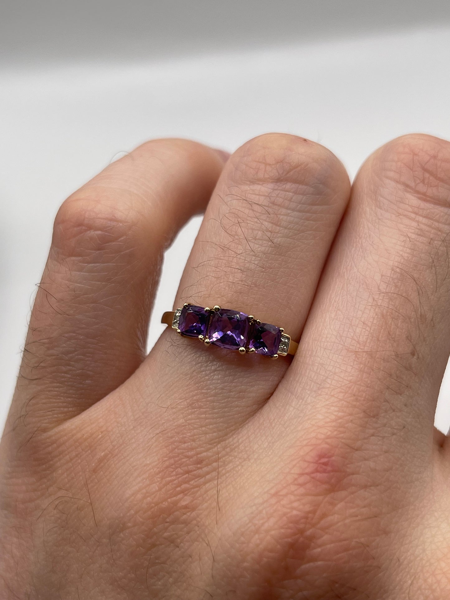 9ct gold amethyst and diamond ring