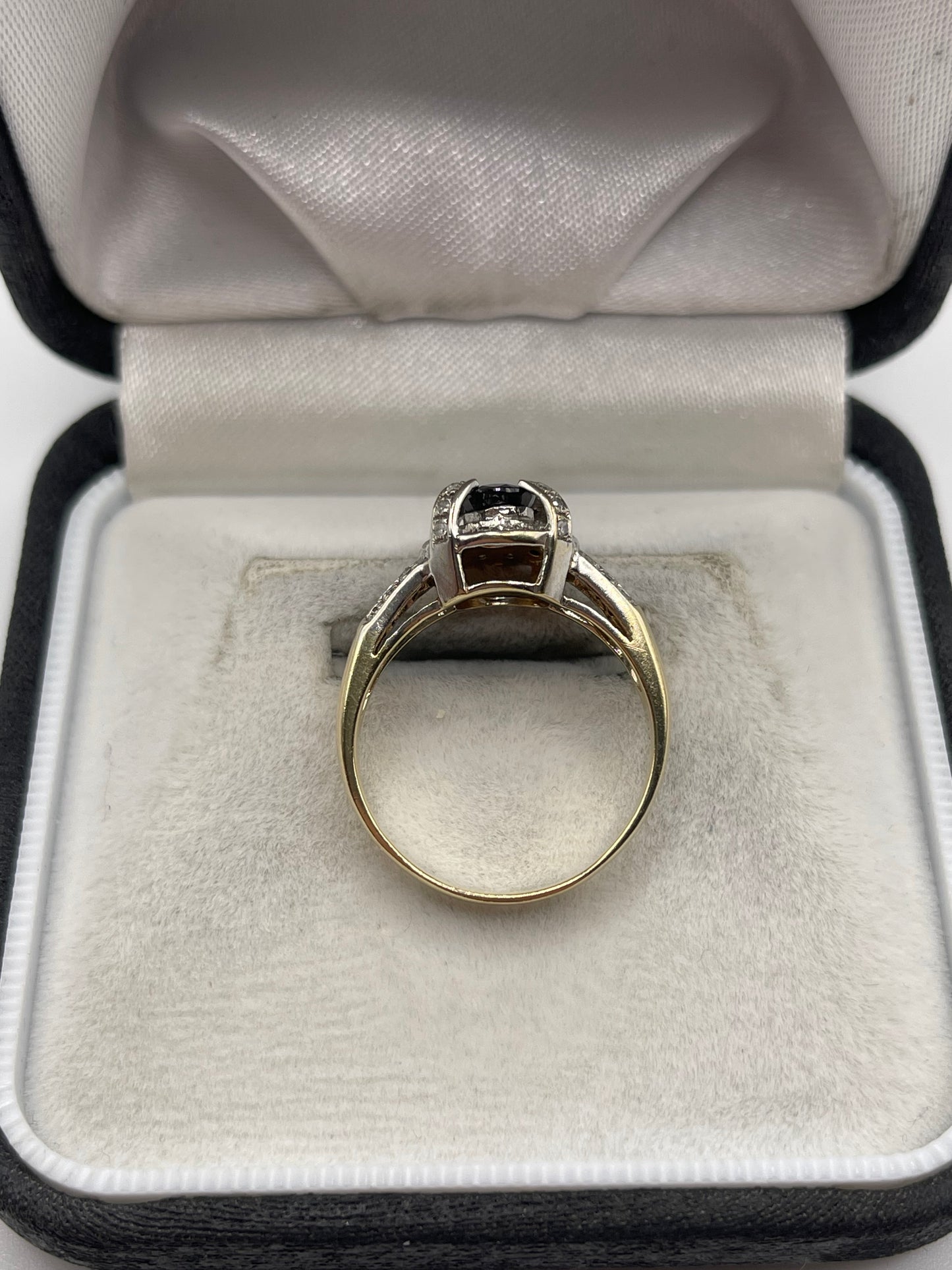 9ct gold sapphire and diamond ring