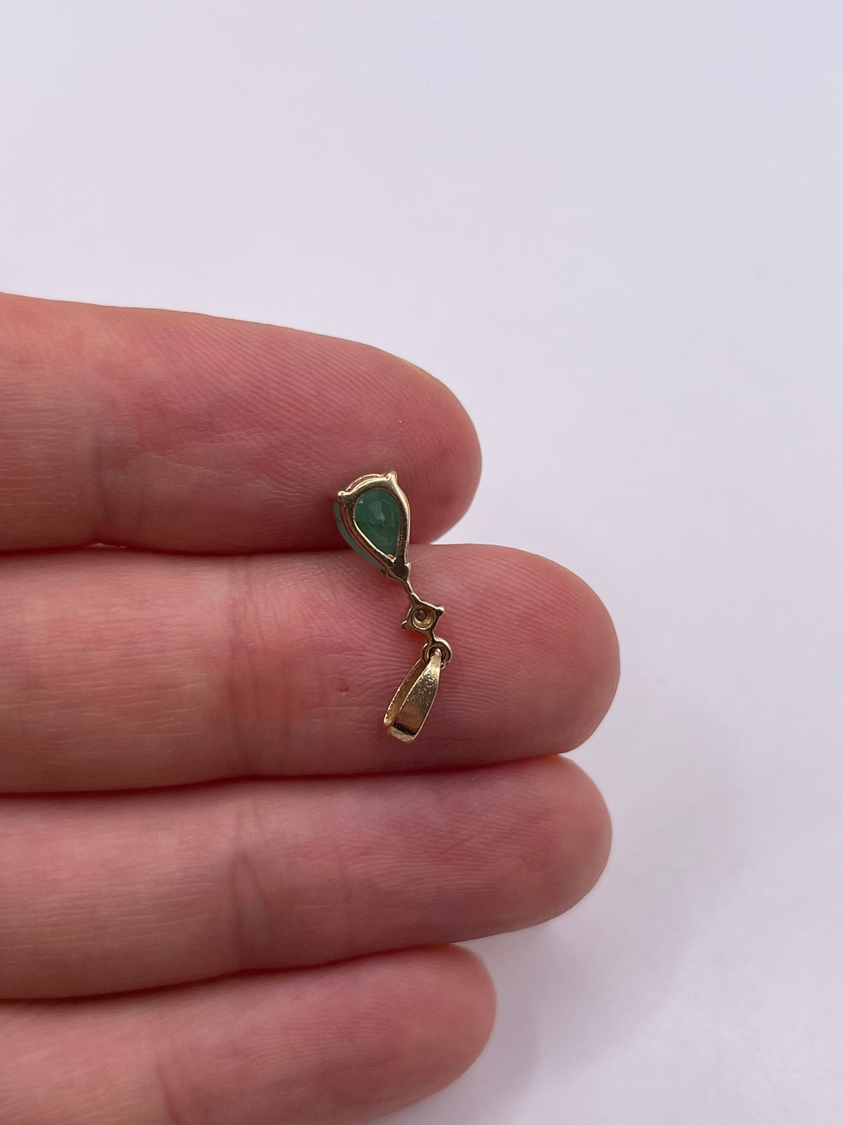 9ct gold emerald and diamond pendant