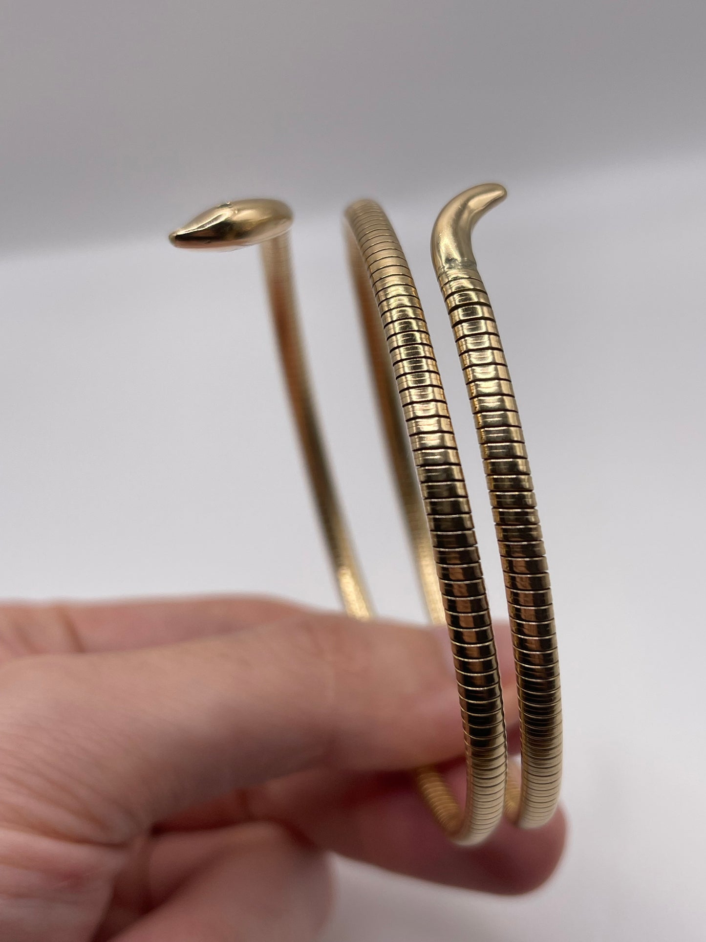 Antique 9ct gold snake bangle