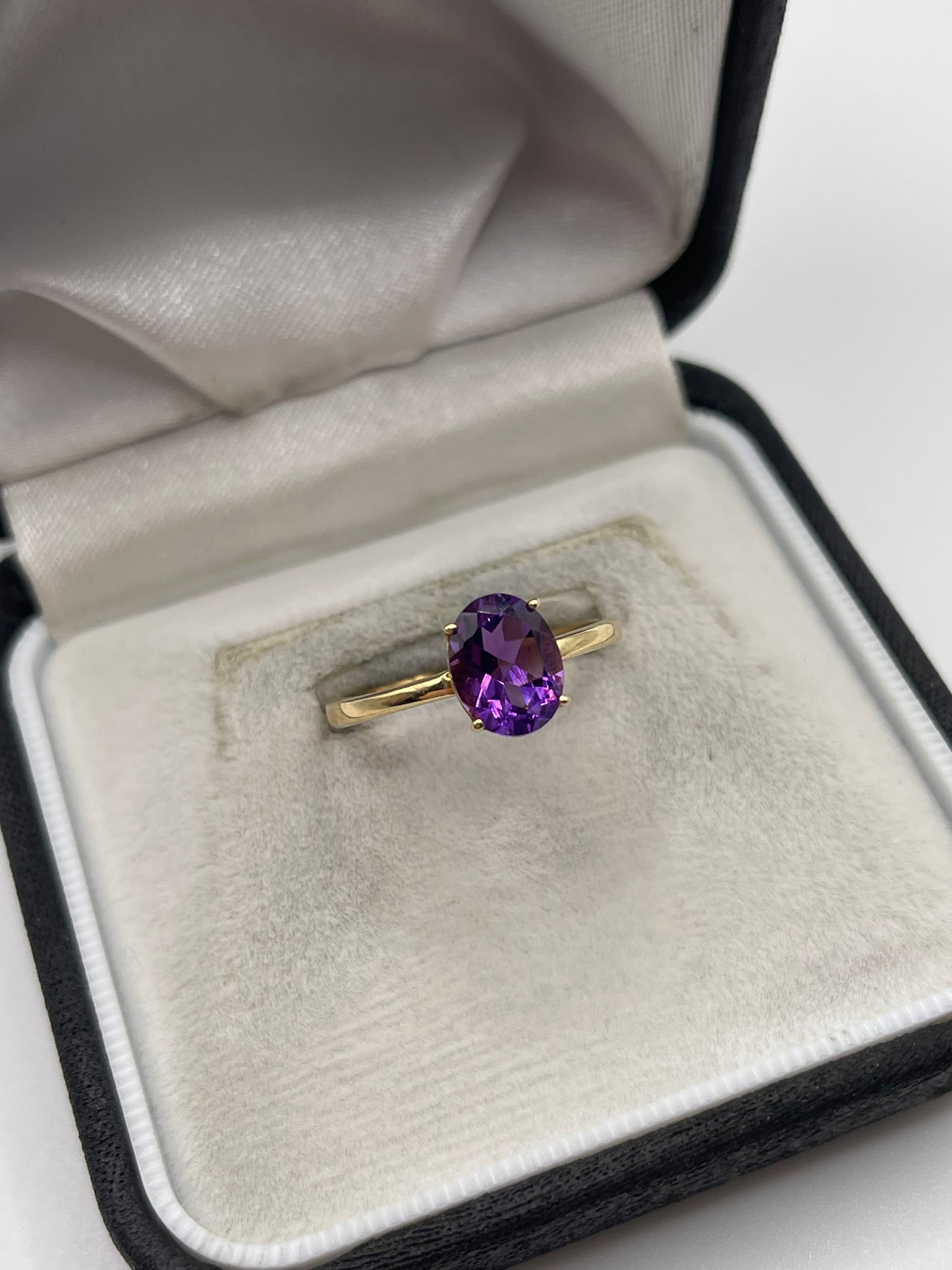 9ct gold amethyst ring