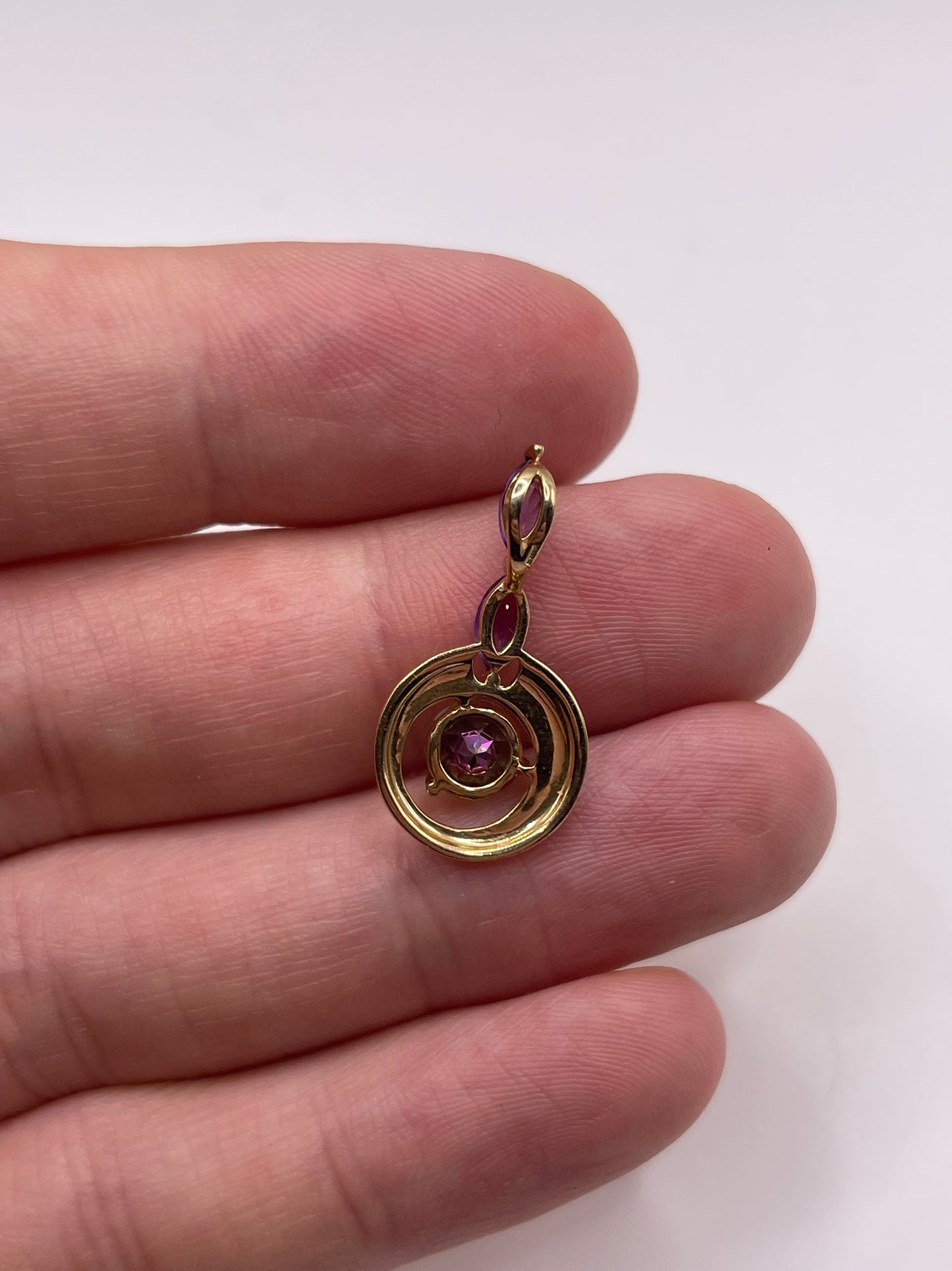 9ct gold mystic topaz and amethyst pendant