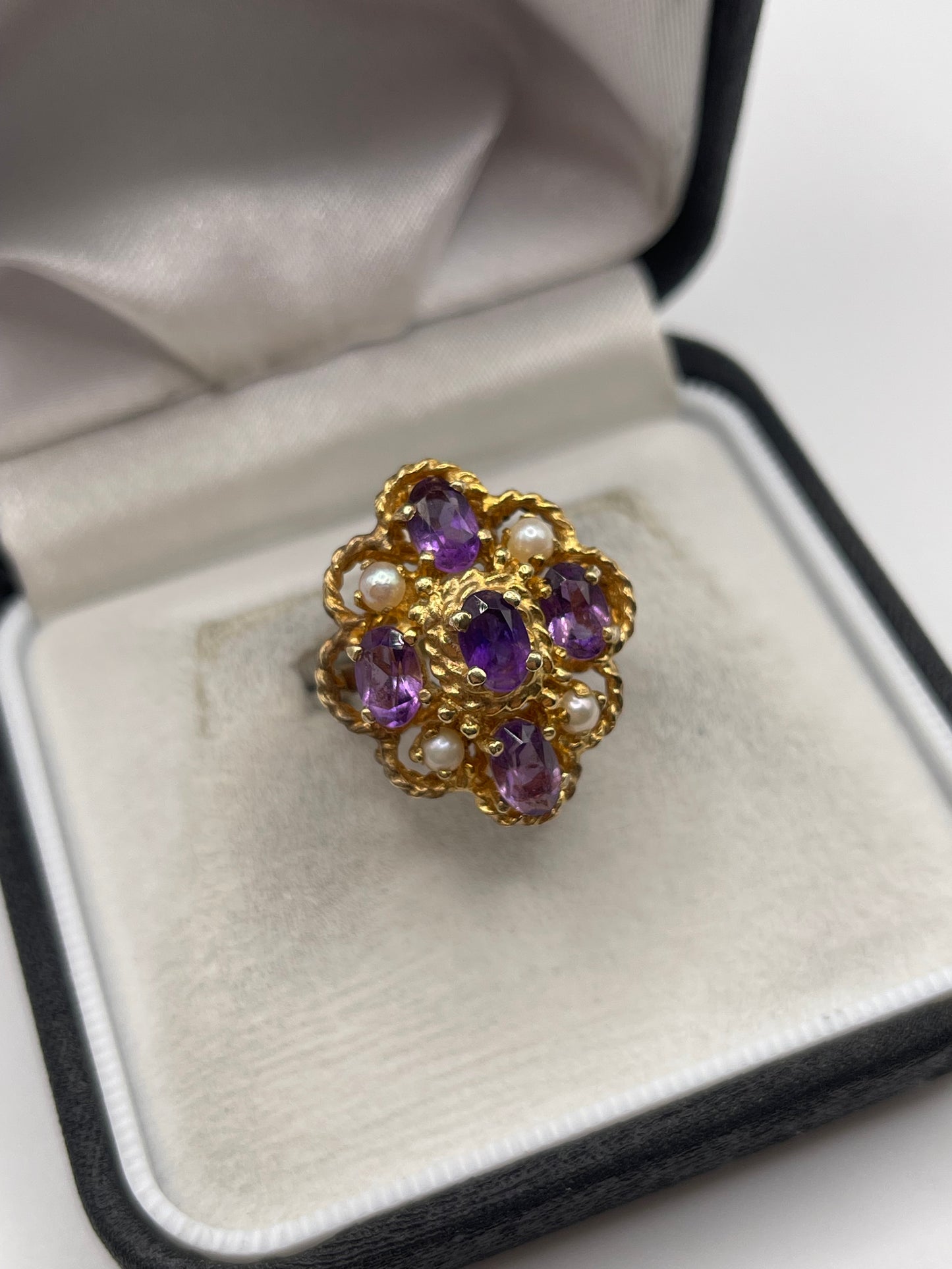 9ct gold amethyst and pearl ring