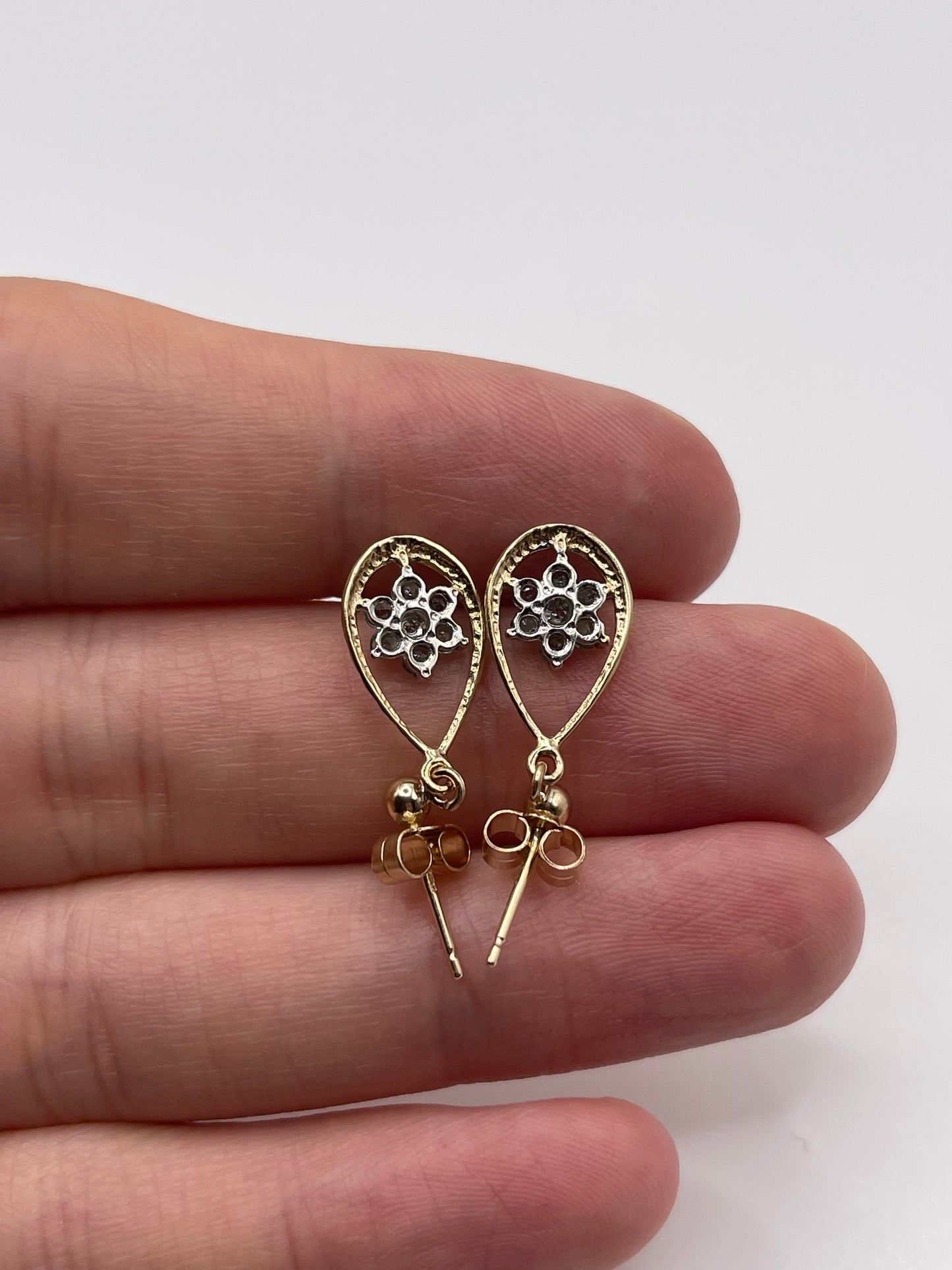 9ct gold emerald and diamond earrings