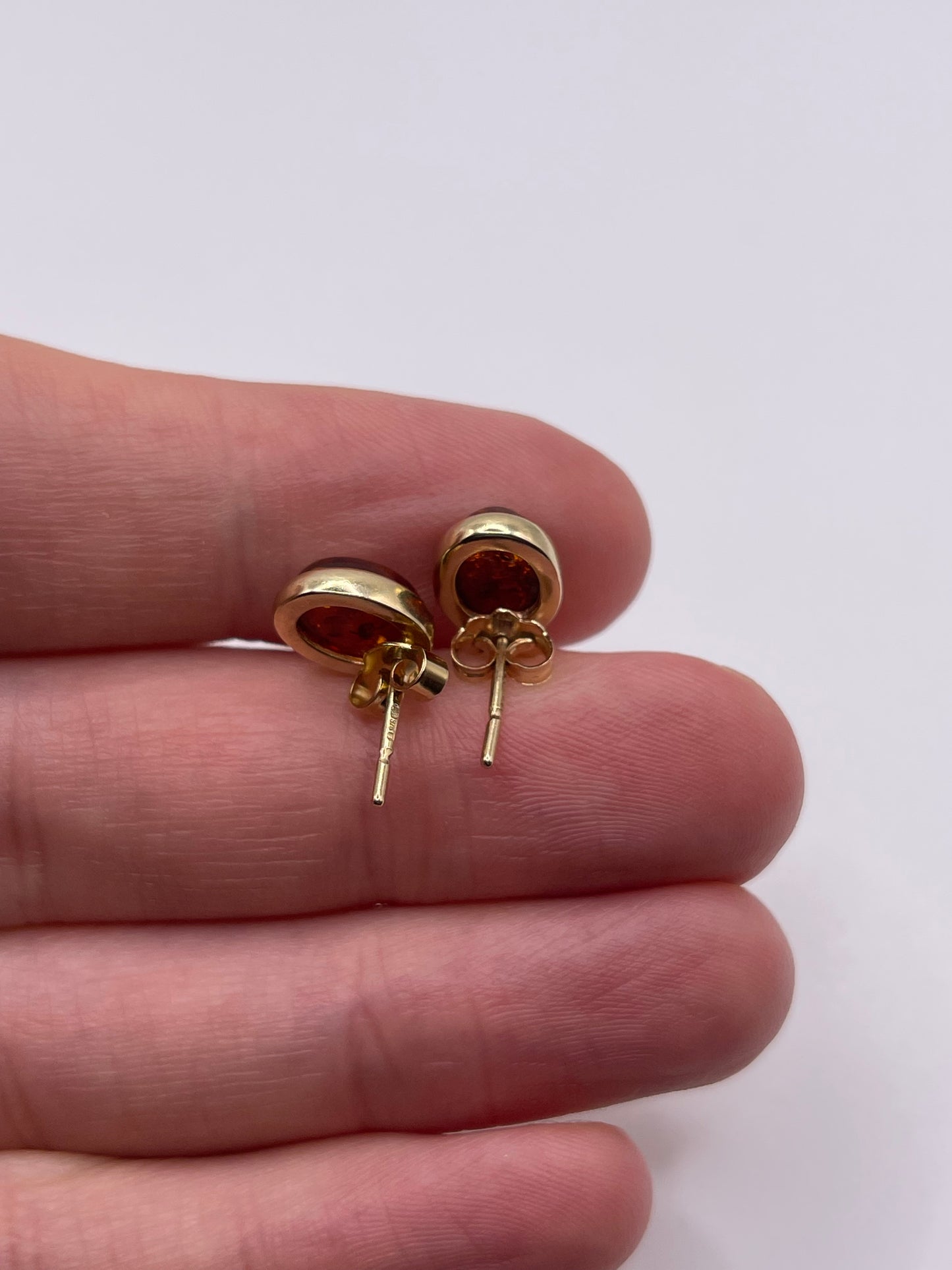 9ct gold amber earrings