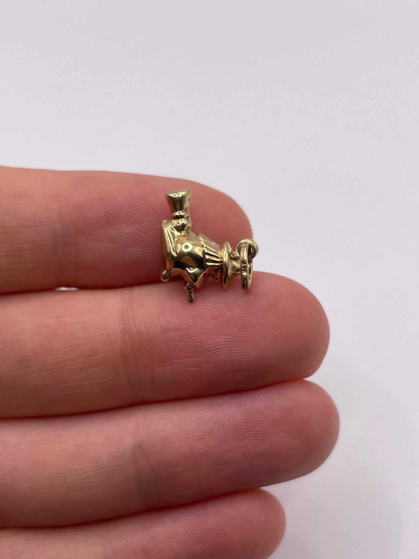 9ct gold witch charm