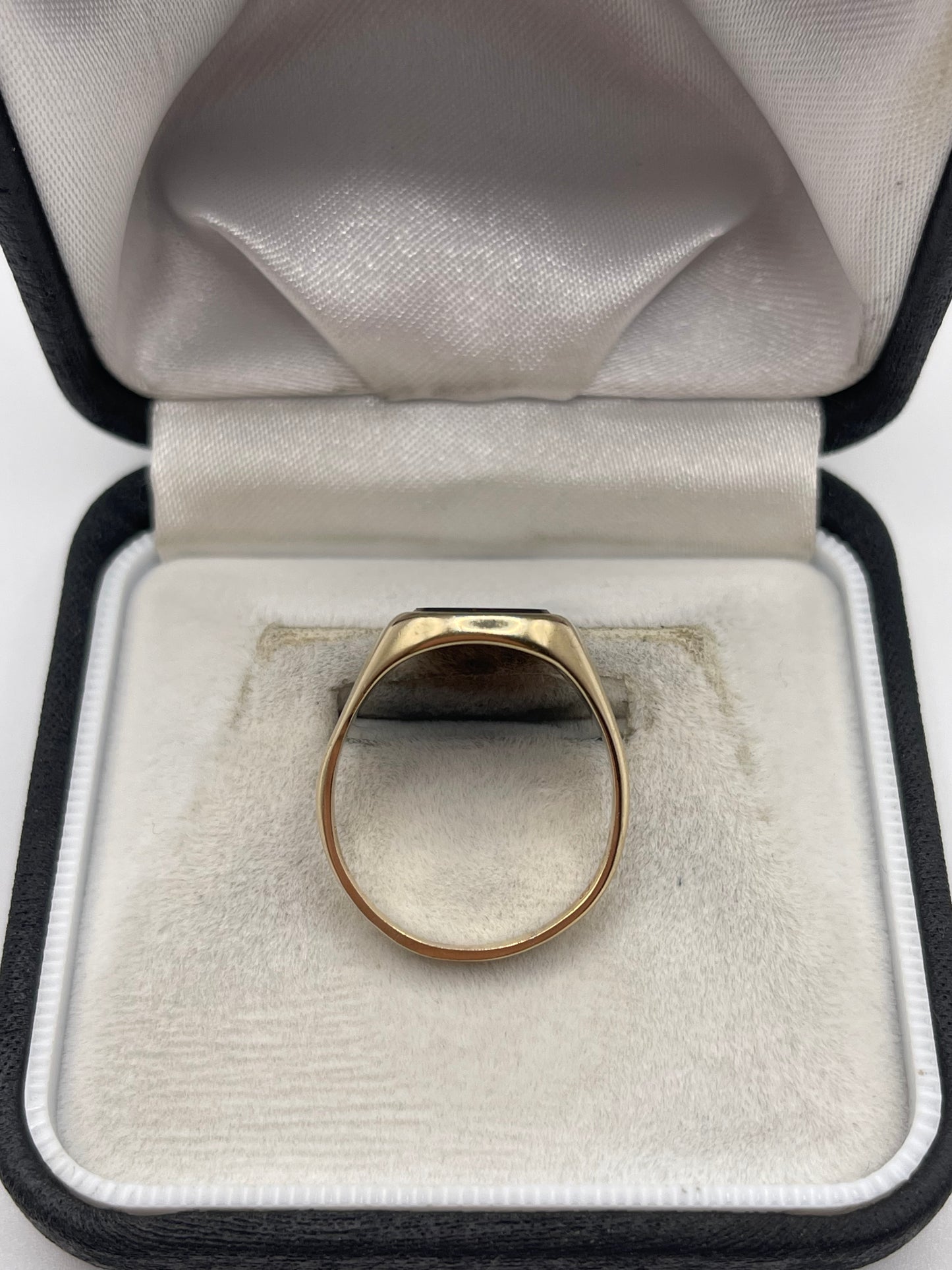 9ct gold bloodstone signet ring