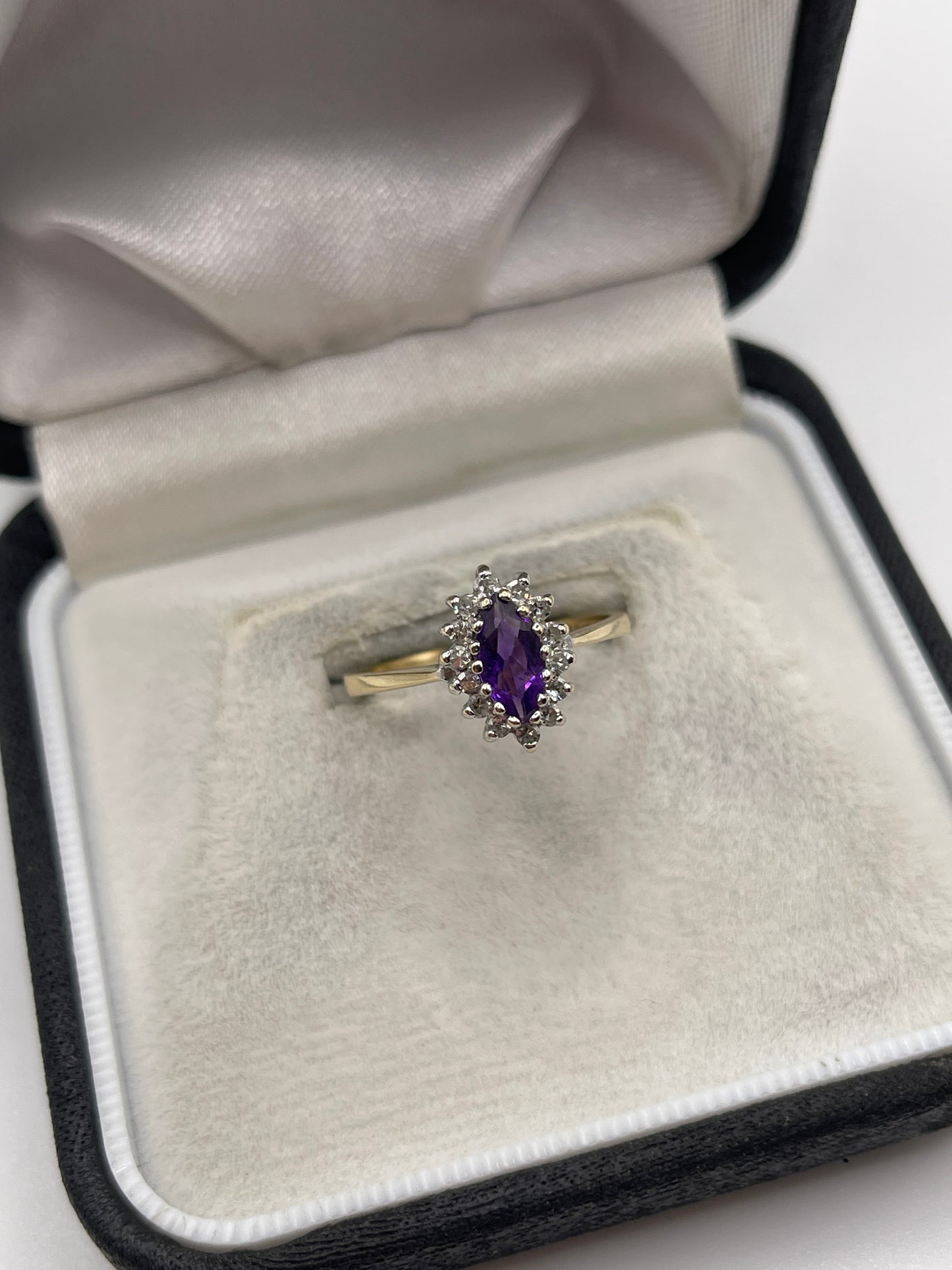 9ct gold amethyst and diamond ring