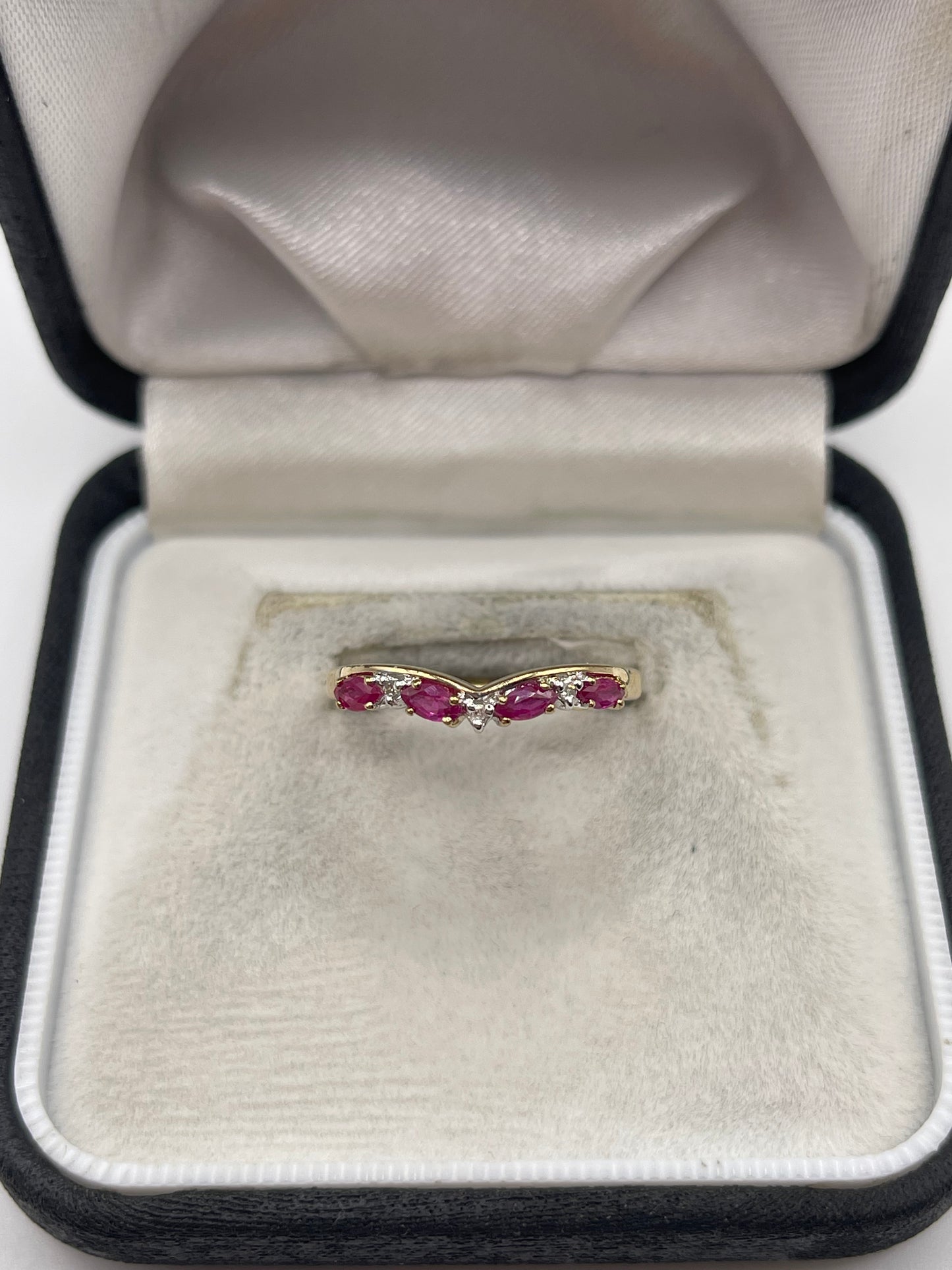 9ct gold ruby and diamond ring