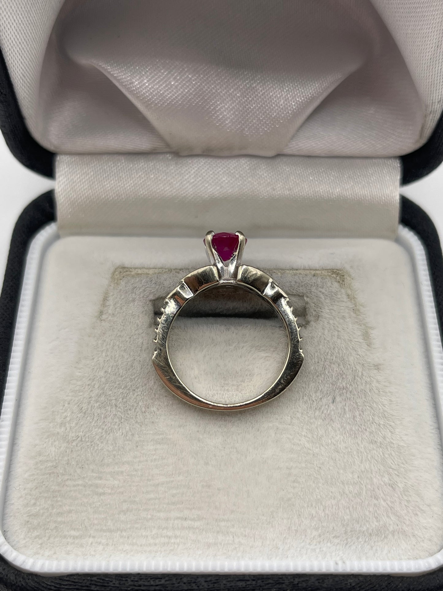 14ct white gold ruby and diamond ring