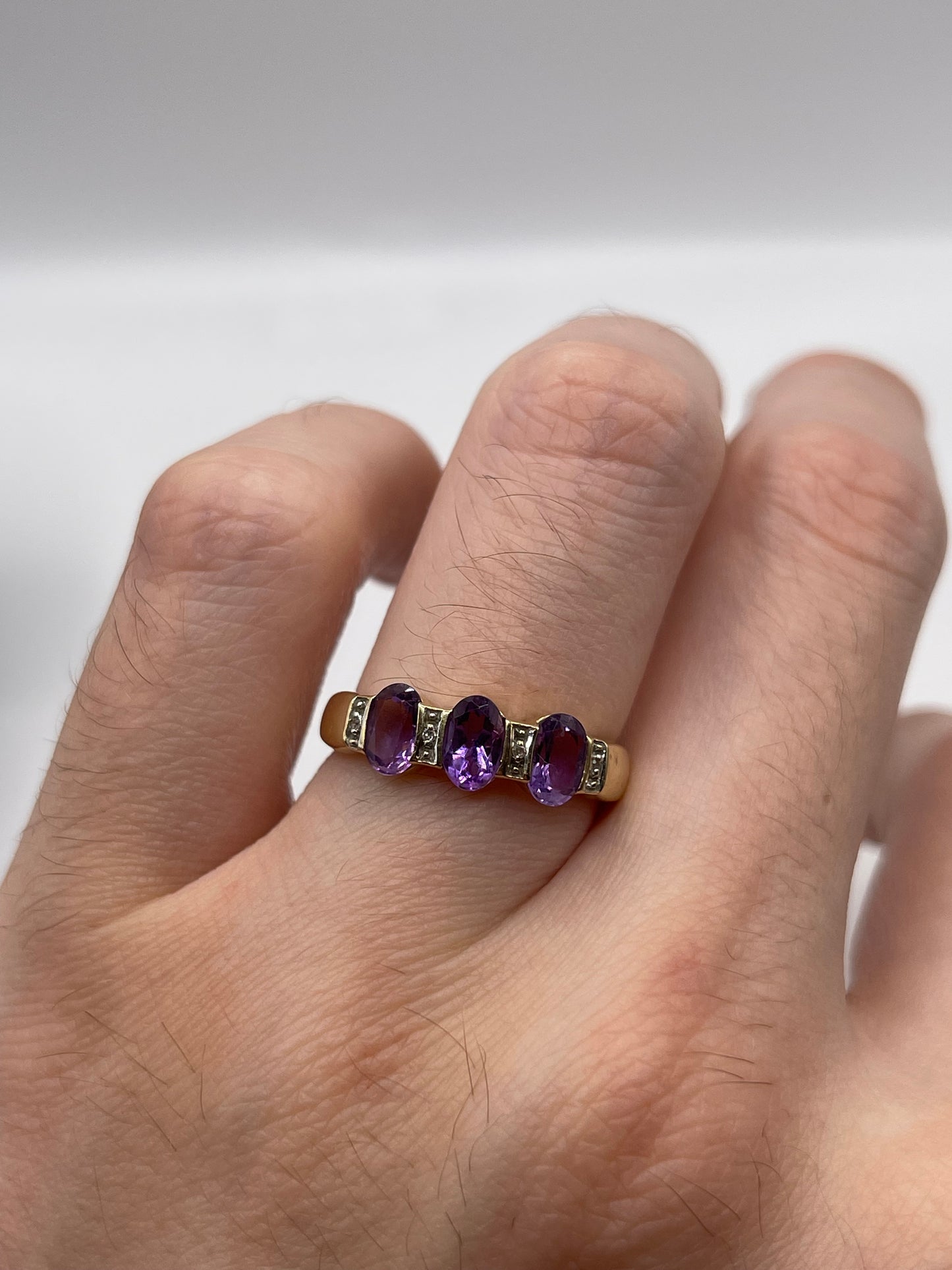 9ct gold amethyst and diamond ring