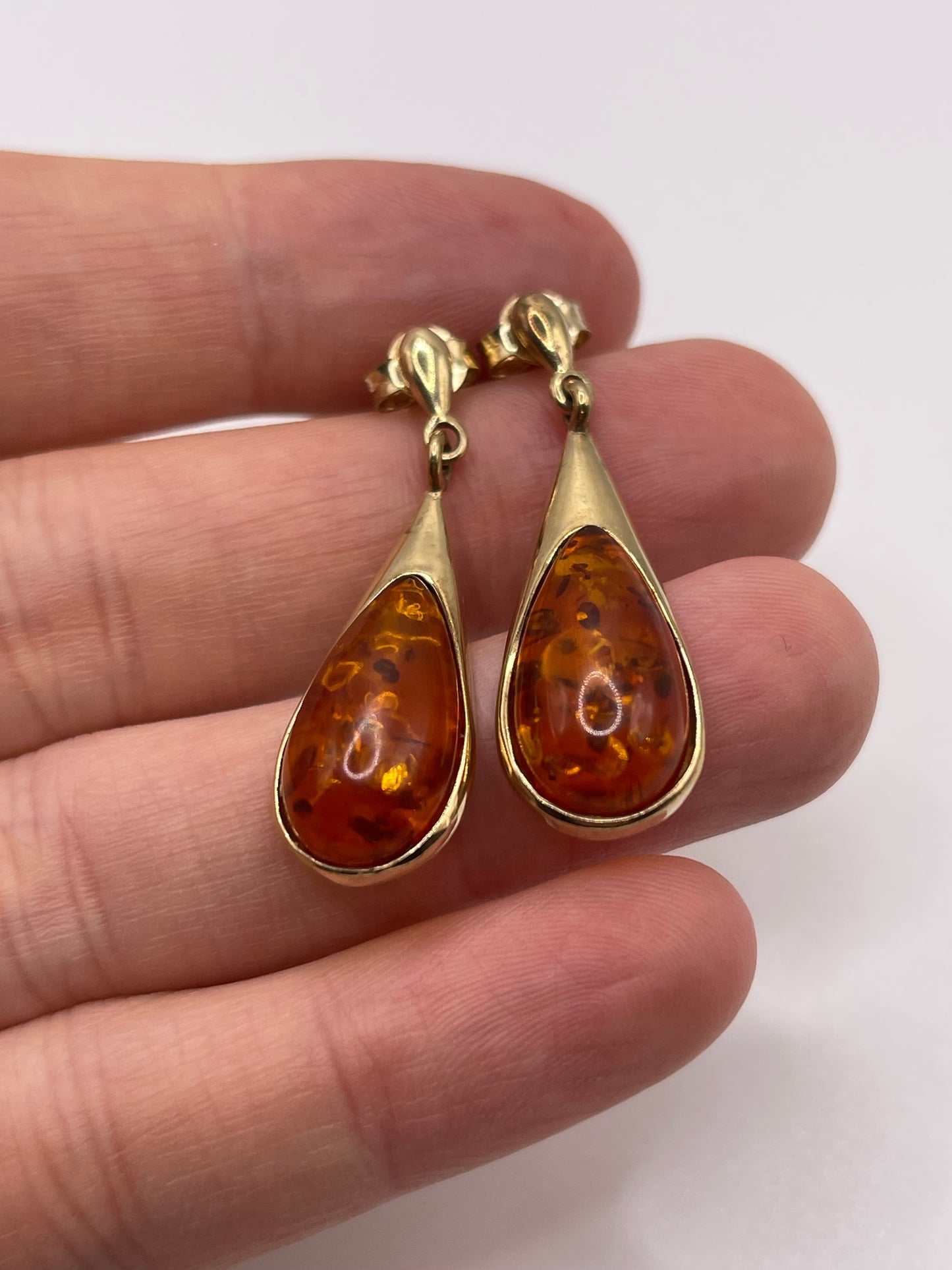 9ct gold amber earrings