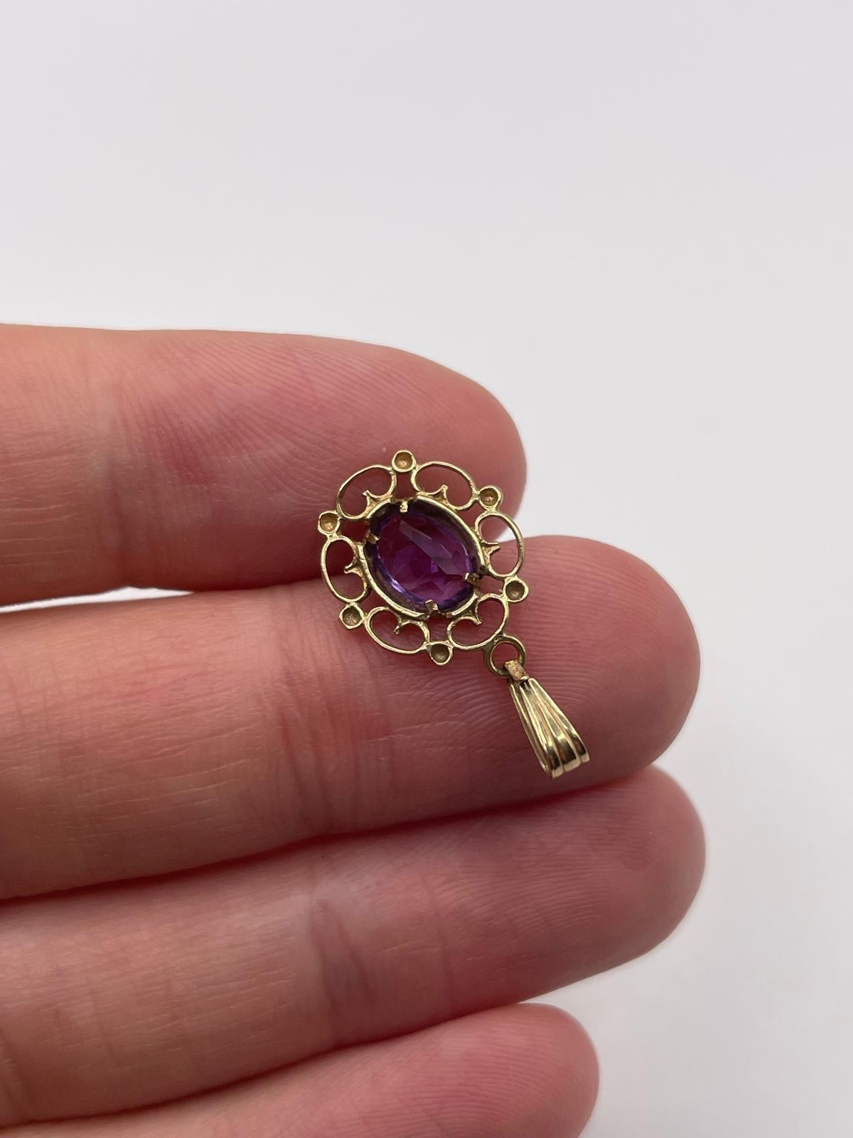 9ct gold amethyst pendant
