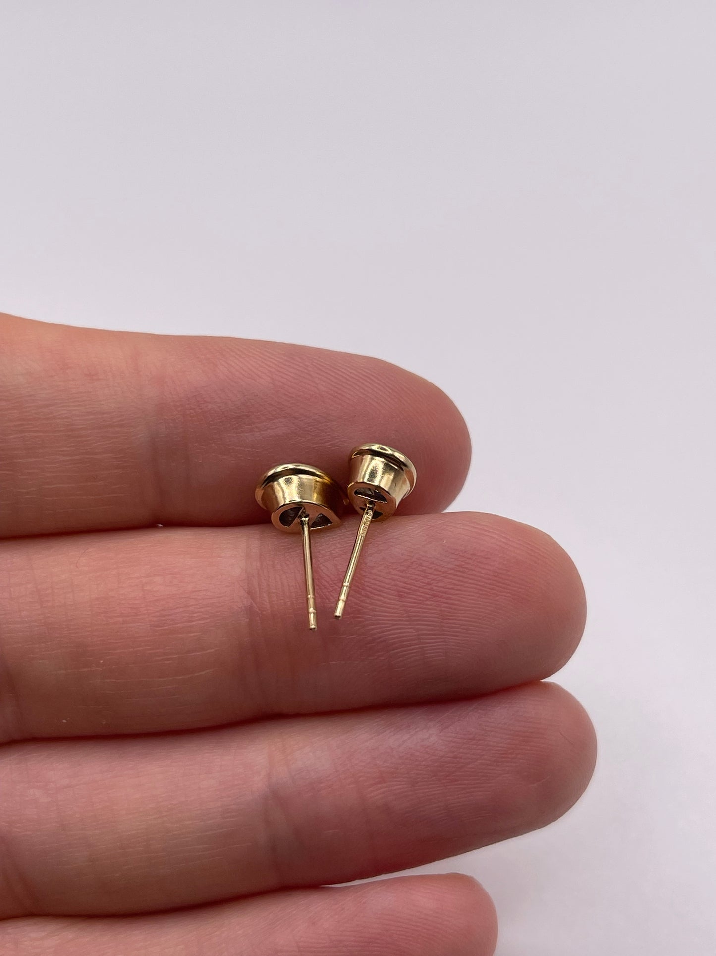9ct gold blue topaz earrings