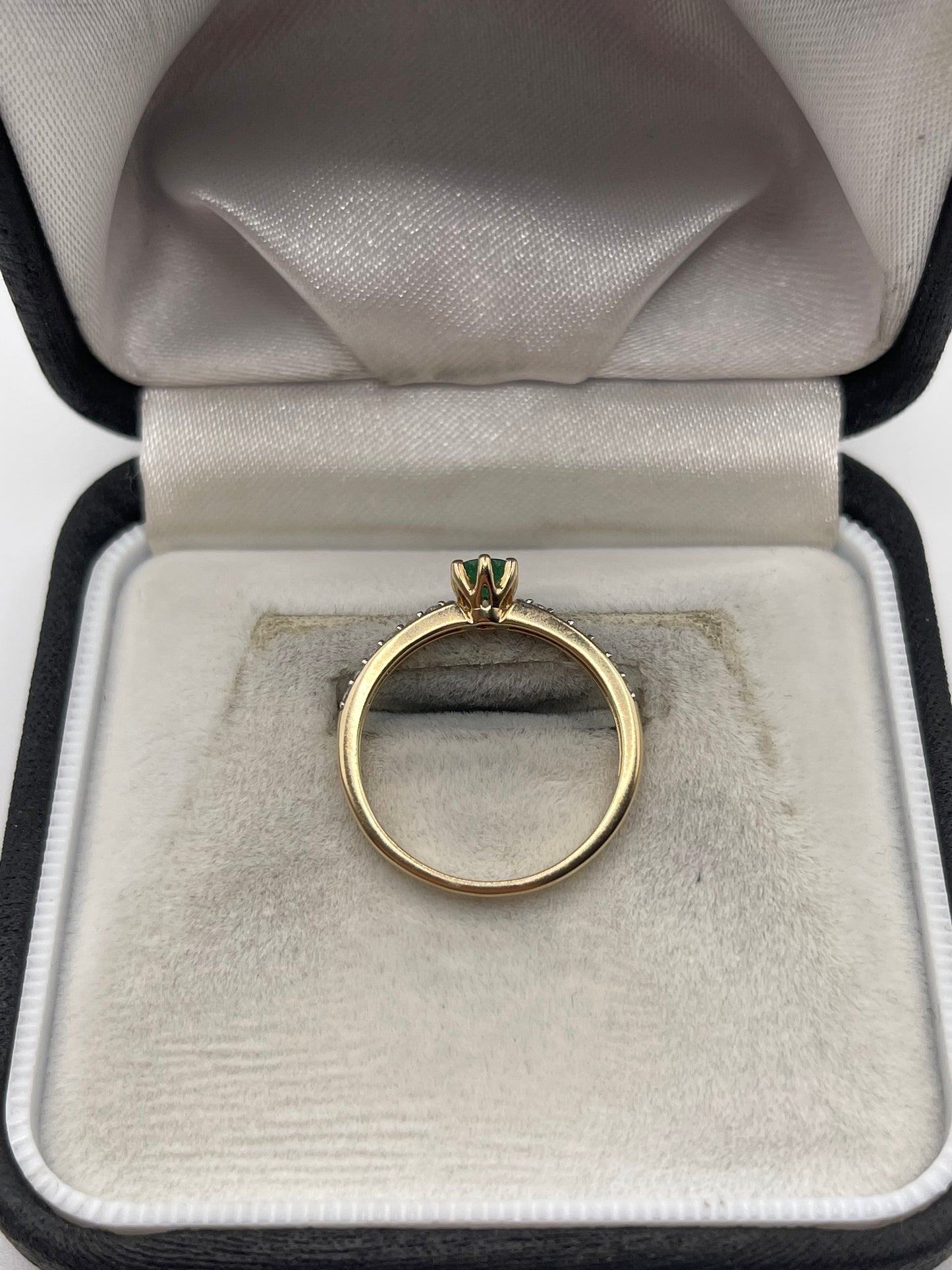 9ct gold emerald and zircon ring