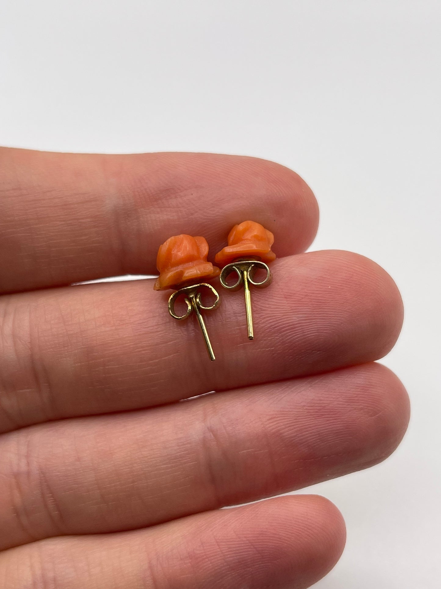 9ct gold carved coral earrings